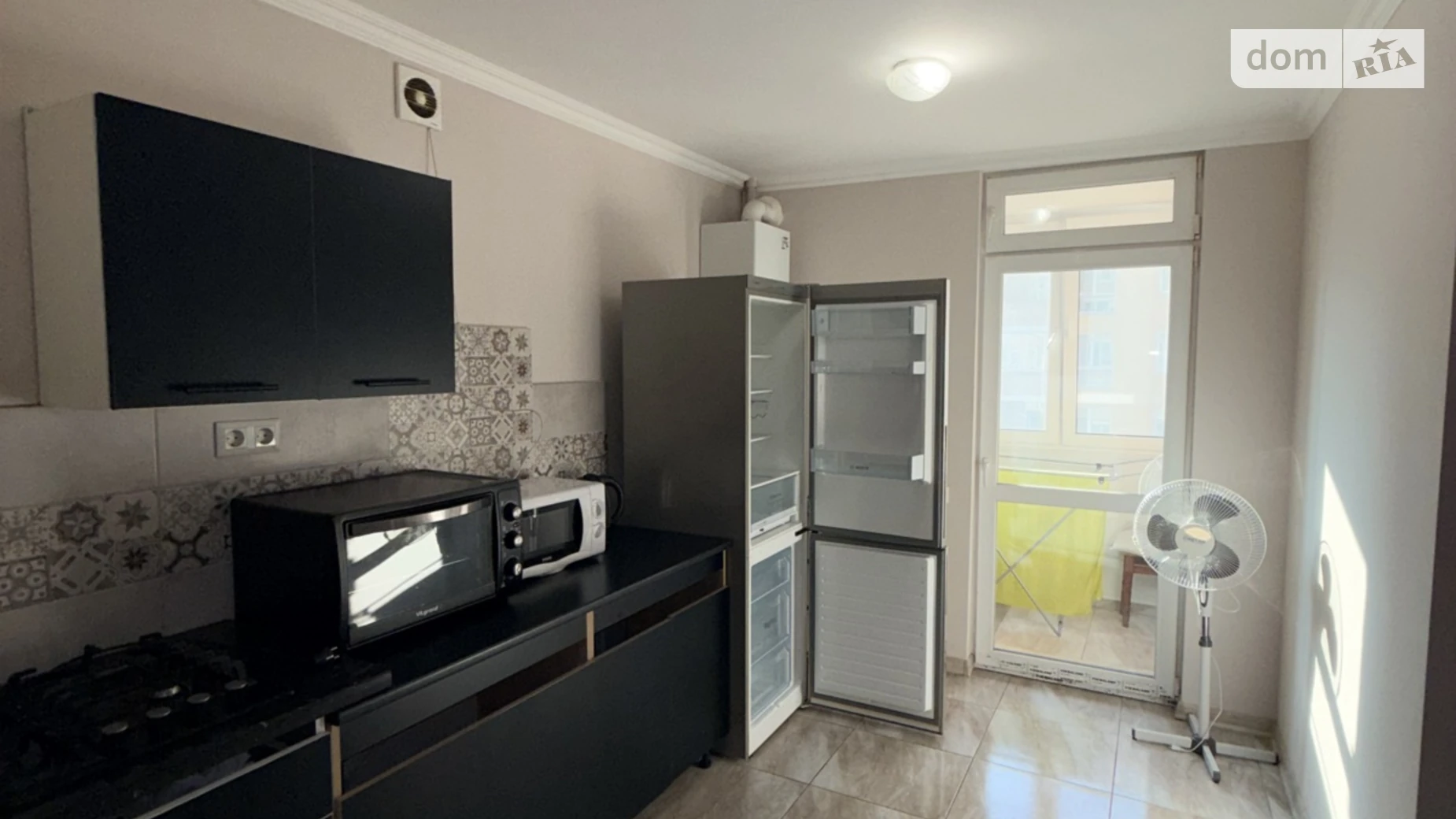 1-кімнатна квартира 50 кв. м у Тернополі, вул. Білогірська - фото 2