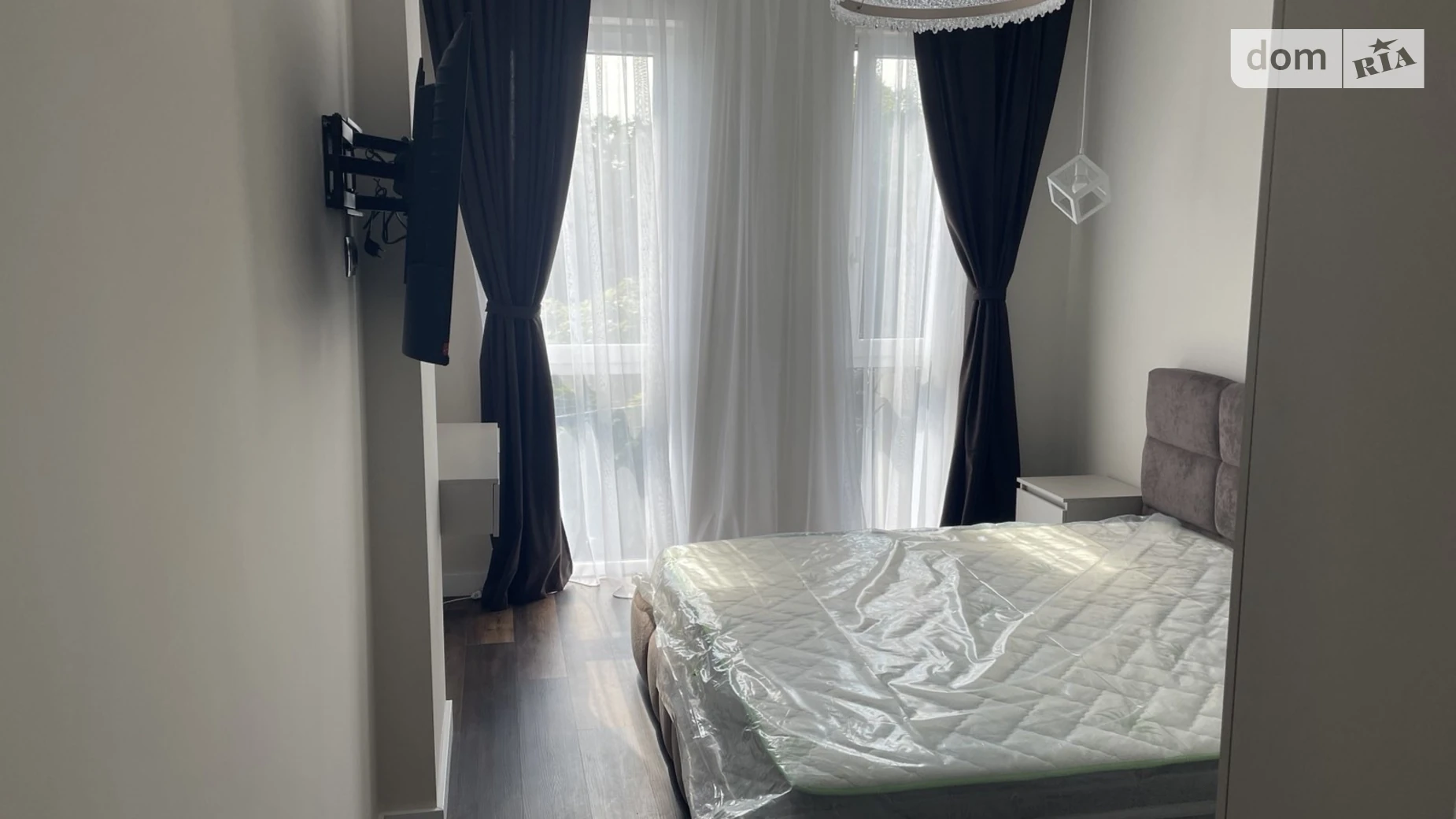 Продається 2-кімнатна квартира 62 кв. м у Ужгороді, ул. Собранецька, 105 - фото 2