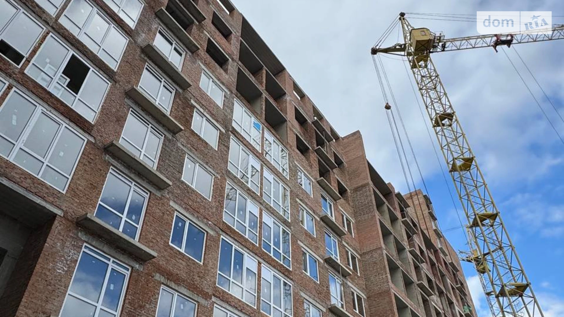 Продается 2-комнатная квартира 56.2 кв. м в Ивано-Франковске, ул. Княгинин - фото 2