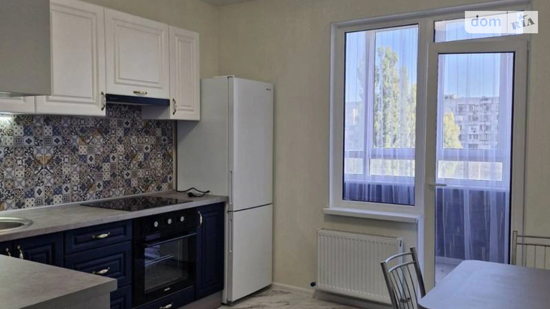 Продається 1-кімнатна квартира 40 кв. м у Лиманці, мас. Радужний, 3 - фото 3