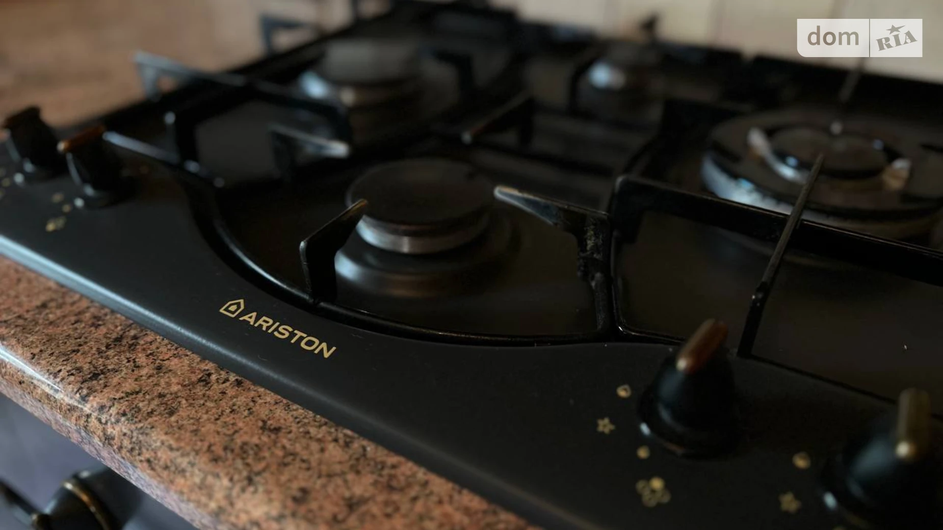 Продается дом на 2 этажа 103 кв. м с мебелью, цена: 125000 $ - фото 2