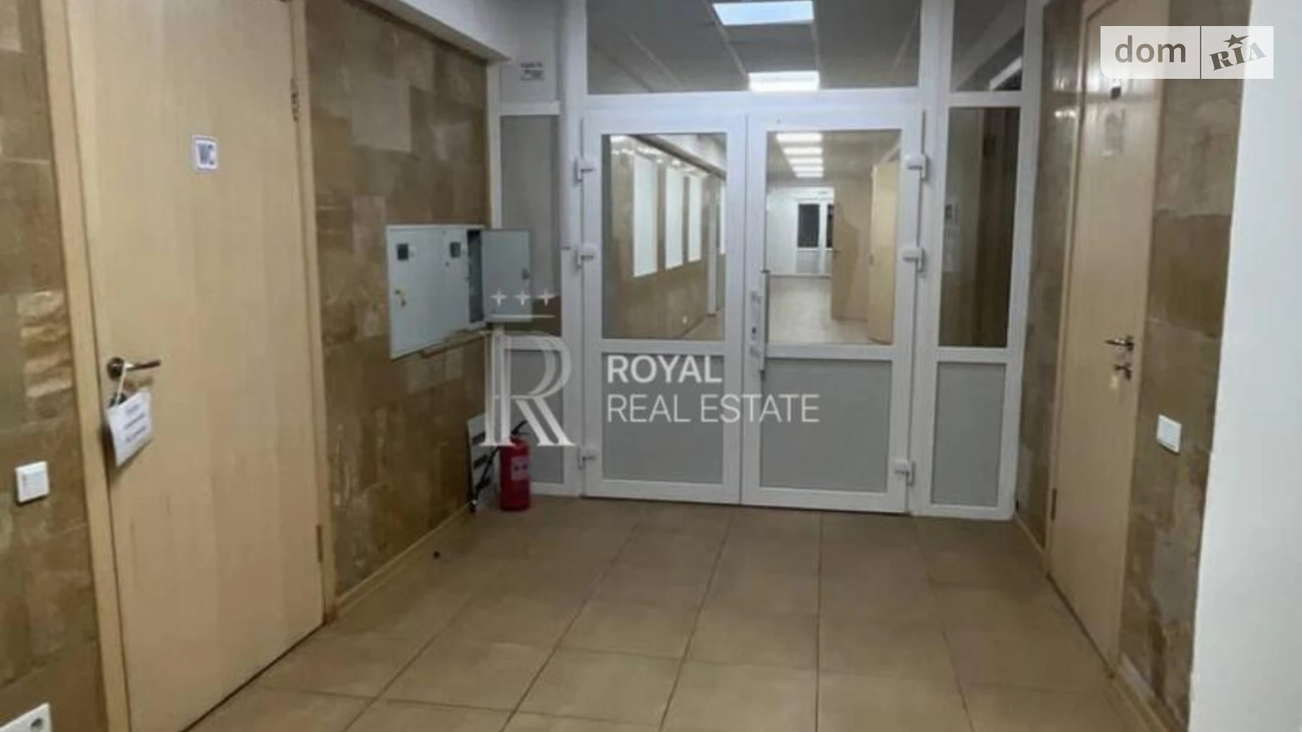 Сдается в аренду офис 980 кв. м в бизнес-центре, цена: 19380 $ - фото 3