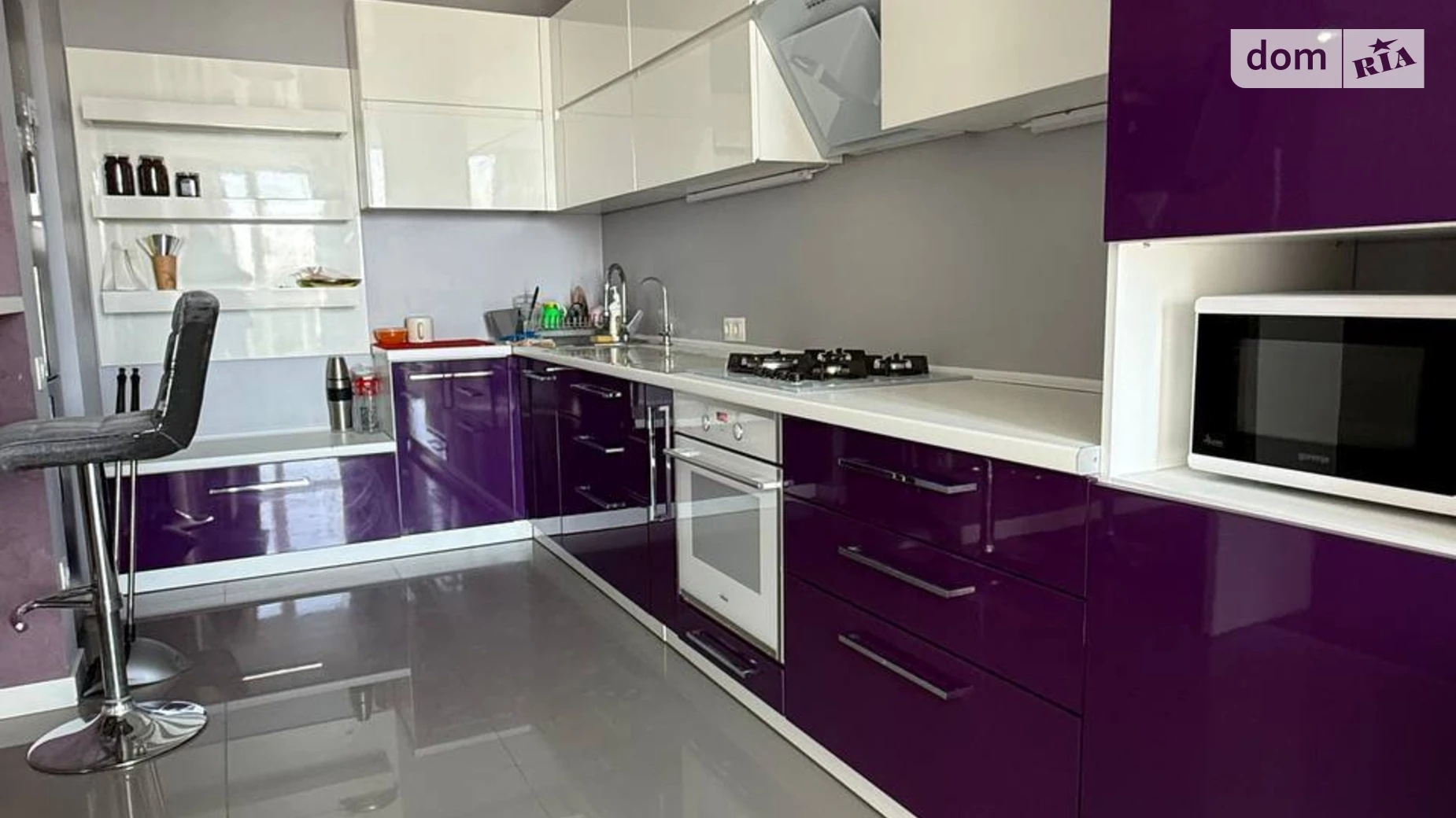 1-кімнатна квартира 50 кв. м у Тернополі, вул. Білогірська - фото 2