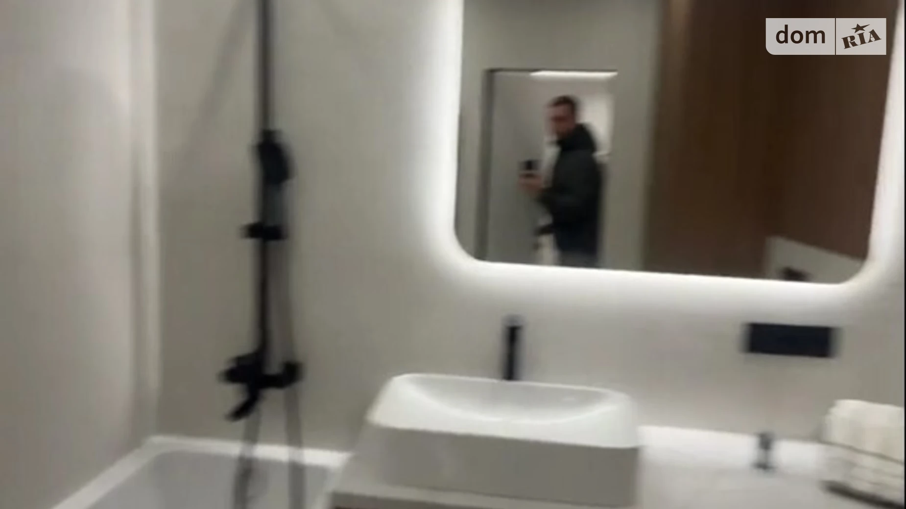 Продается 1-комнатная квартира 41 кв. м в Ивано-Франковске, ул. Ленкавского, 28А - фото 3