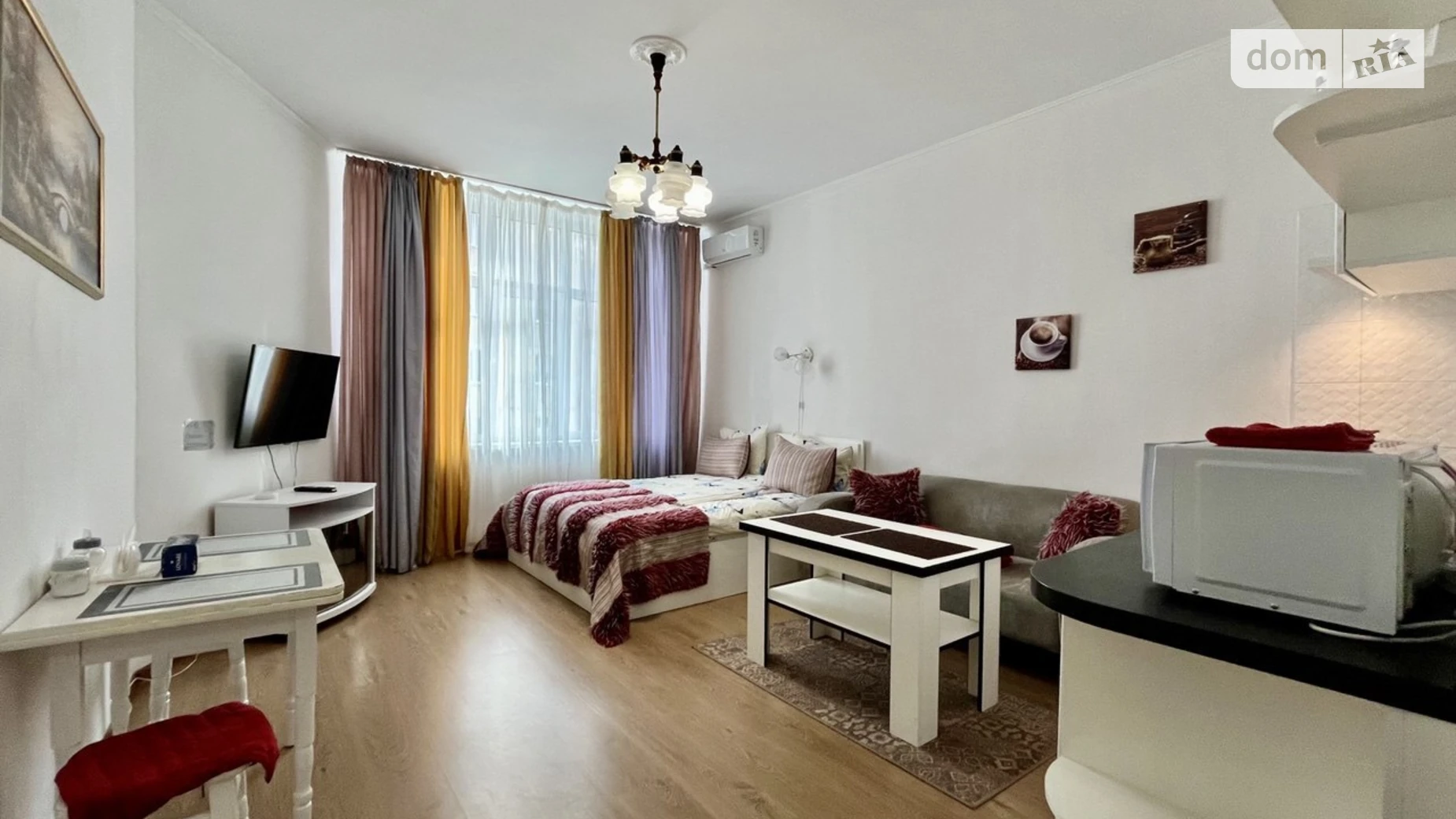 Продается 2-комнатная квартира 55 кв. м в Чернигове, ул. Кореня Терентия, 9 - фото 2