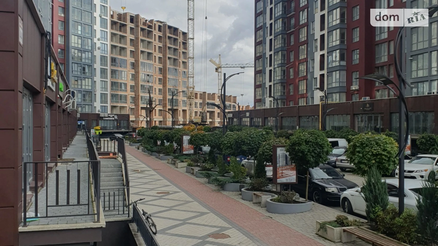 Продается 2-комнатная квартира 64.8 кв. м в Ивано-Франковске, ул. Княгинин, 44 - фото 2