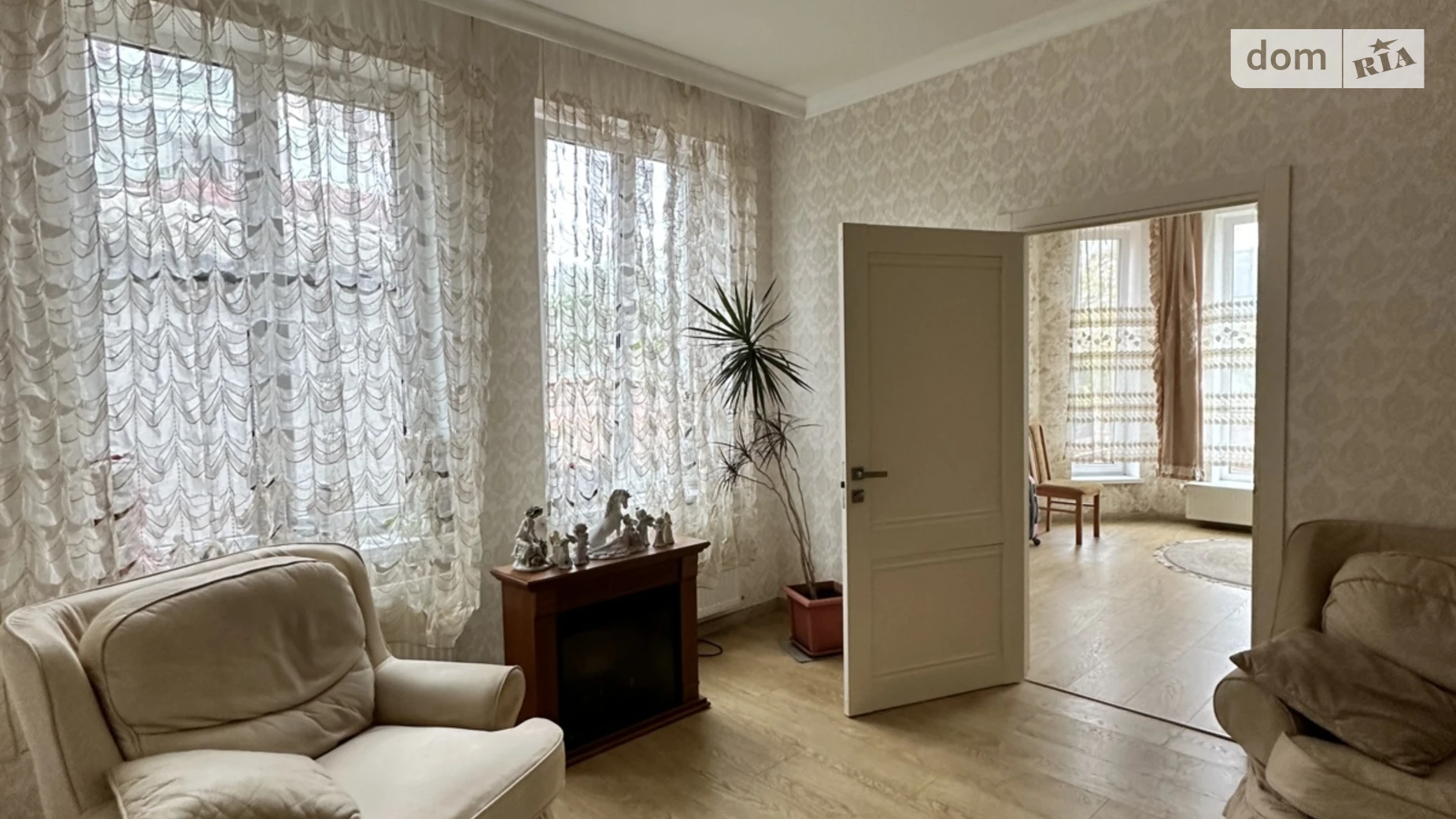 Продается дом на 2 этажа 219 кв. м с участком, цена: 275000 $ - фото 4