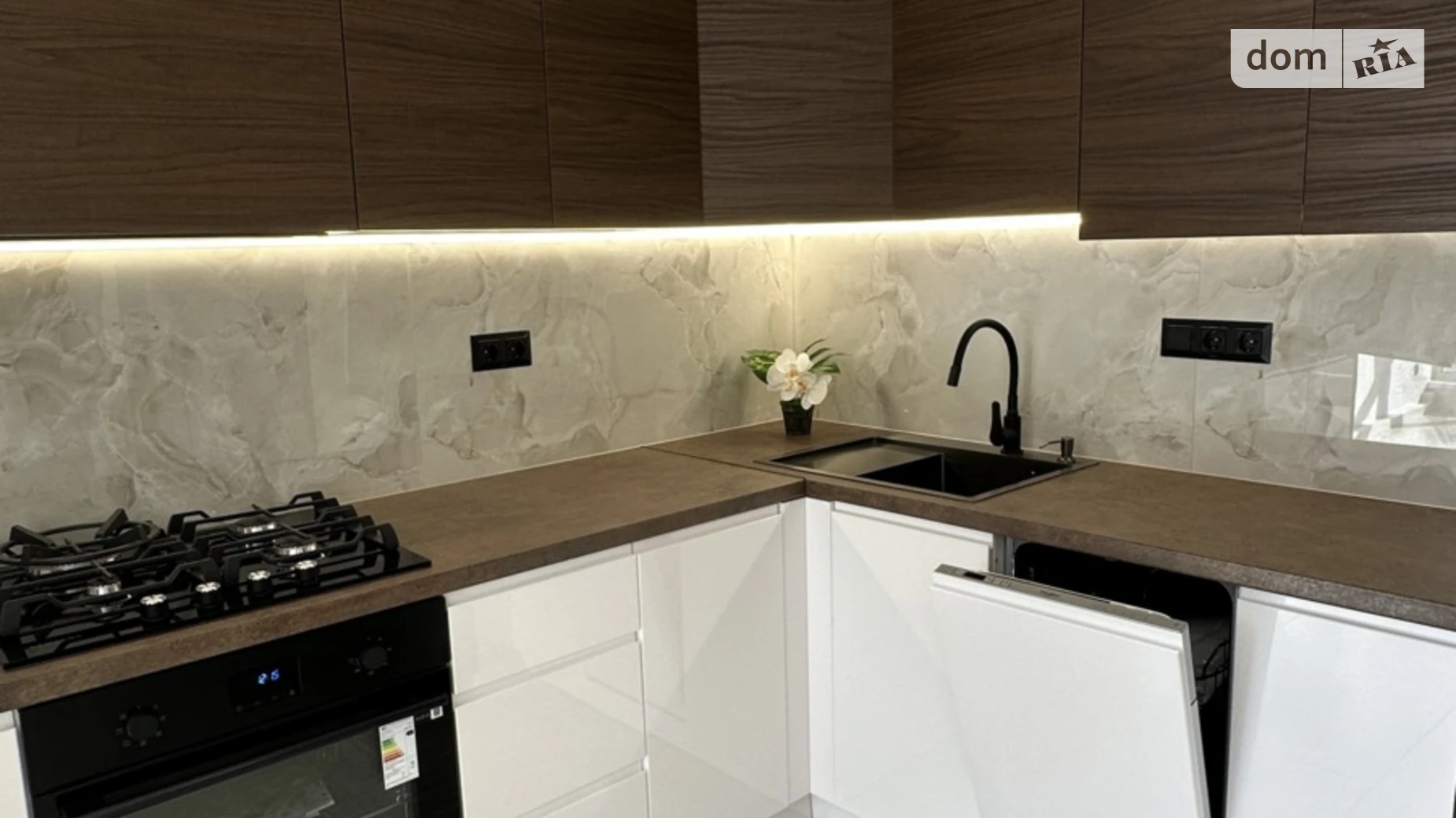 Продається 2-кімнатна квартира 57 кв. м у Івано-Франківську, вул. Національної Гвардії, 3Г - фото 3