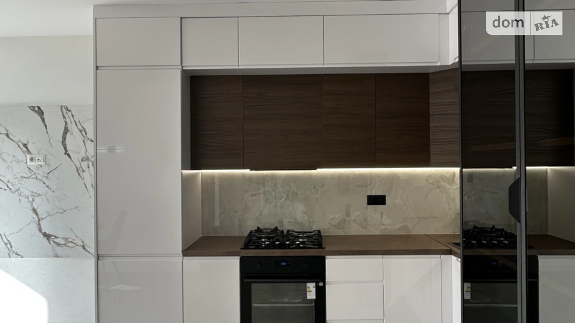 Продається 2-кімнатна квартира 57 кв. м у Івано-Франківську, вул. Національної Гвардії, 3Г - фото 2