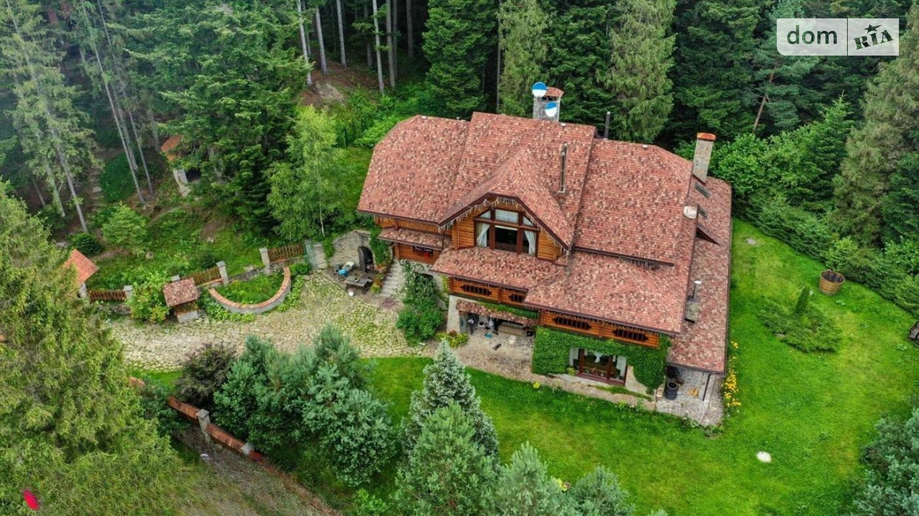 Продается дом на 2 этажа 300 кв. м с бассейном, цена: 670000 $ - фото 4