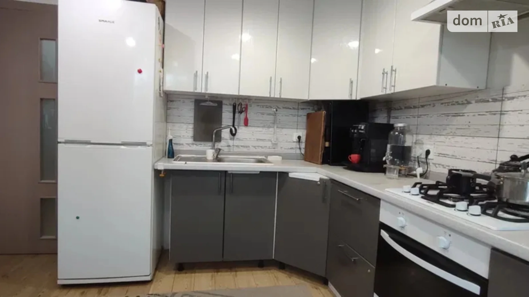 Продается 1-комнатная квартира 43 кв. м в, цена: 57000 $ - фото 2