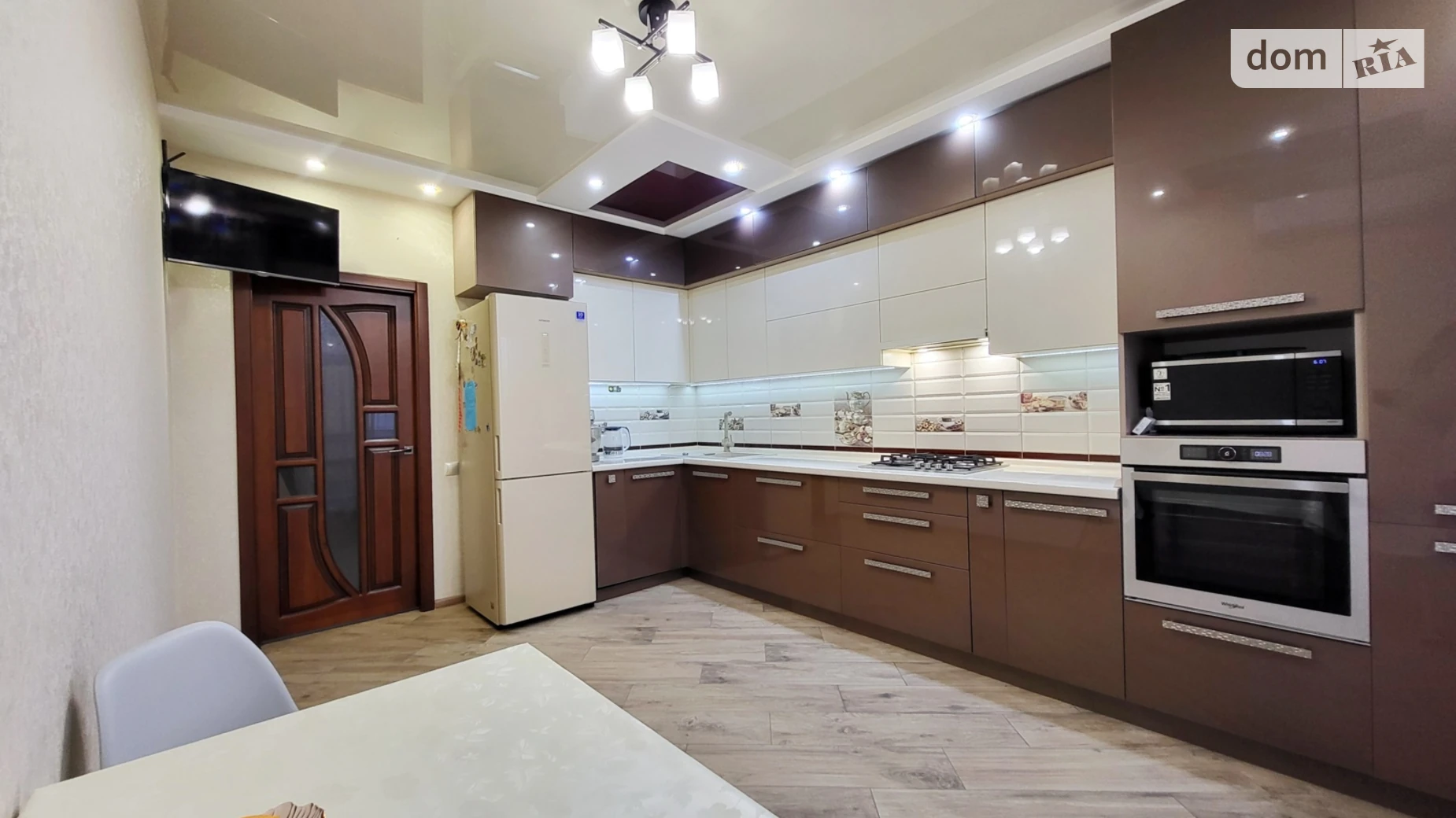 Продается 2-комнатная квартира 74.3 кв. м в Виннице, ул. Келецкая, 45Б - фото 4