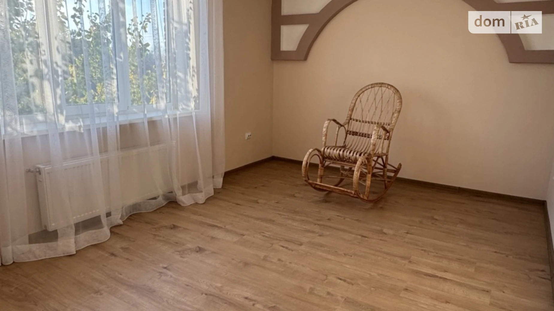 Продается дом на 3 этажа 168 кв. м с участком, цена: 147000 $ - фото 4