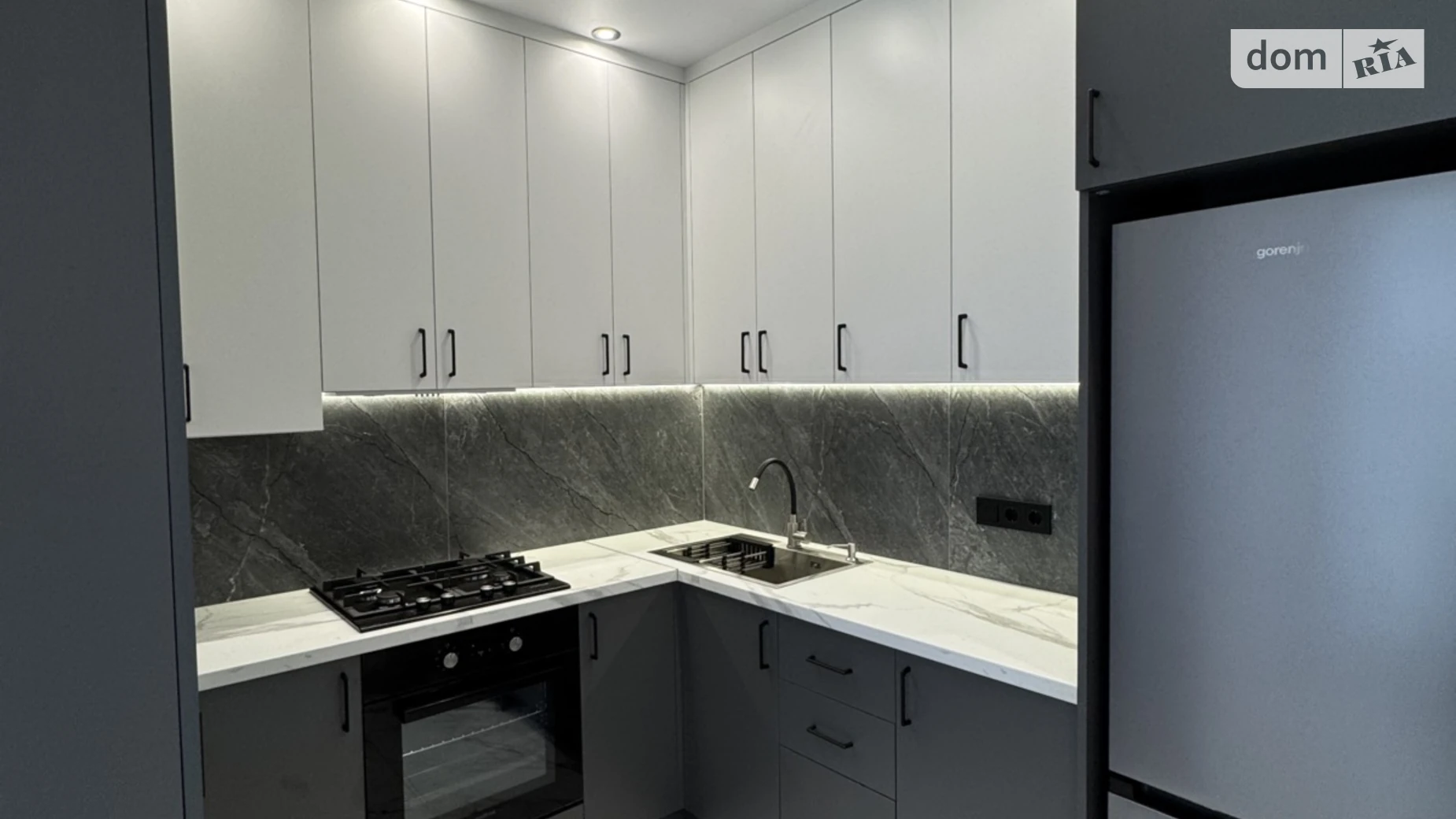 Продается 1-комнатная квартира 37 кв. м в Ирпене, ул. Соборная(ІІІ Интернационала), 2К/45 - фото 3