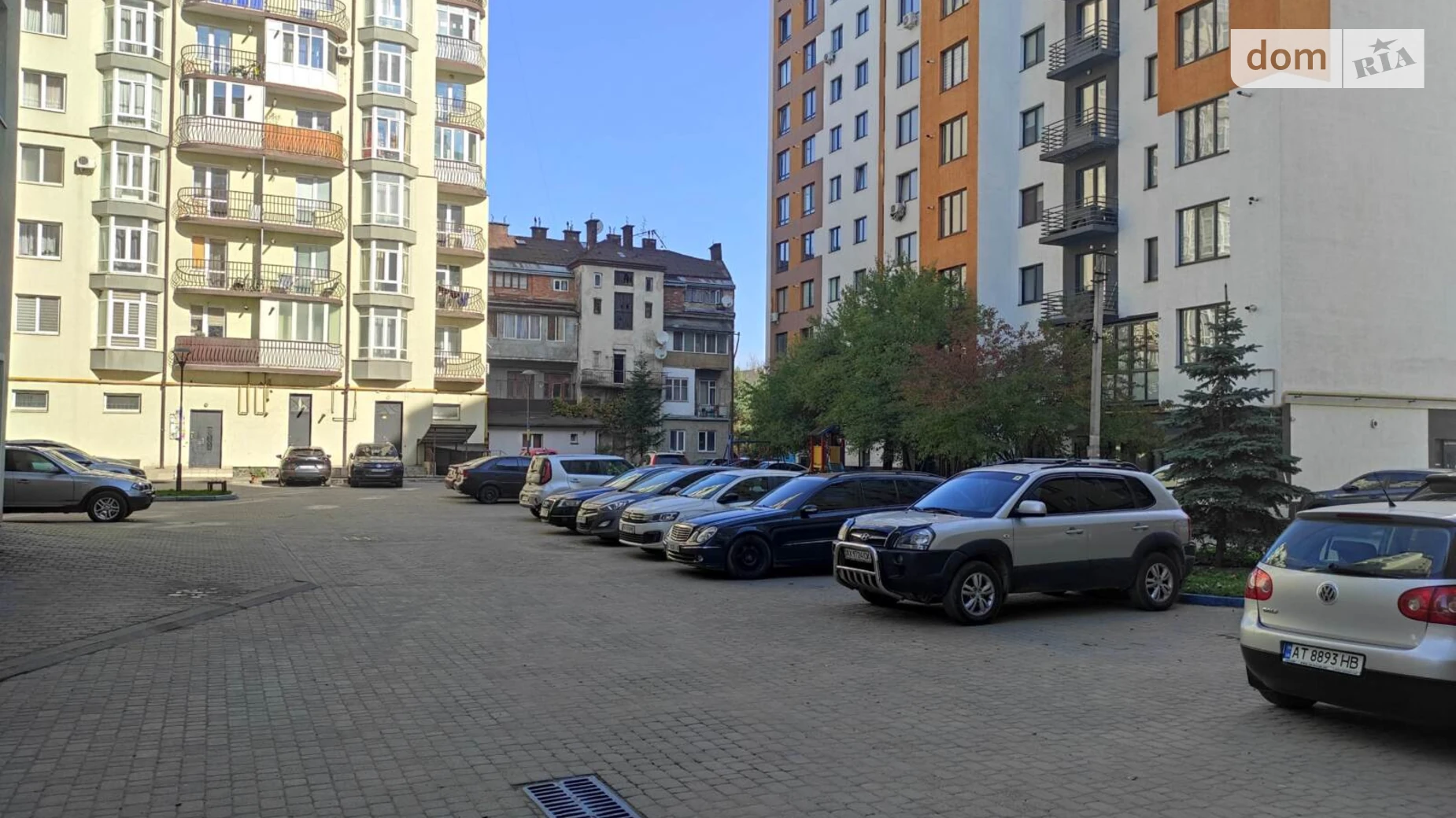 Продается 3-комнатная квартира 153 кв. м в Ивано-Франковске, ул. Независимости, 146 - фото 4