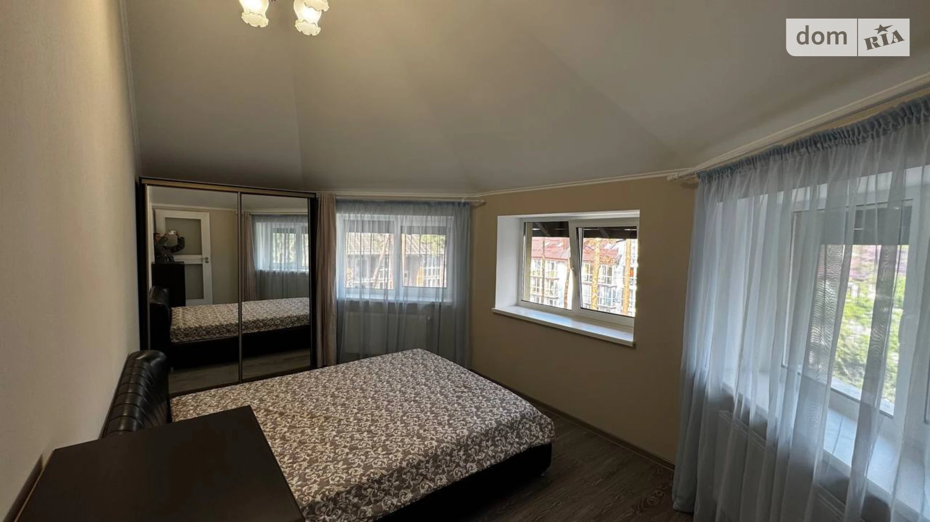 Продается 2-комнатная квартира 69.8 кв. м в Ирпене, ул. Севериновская(Октябрьская) - фото 3