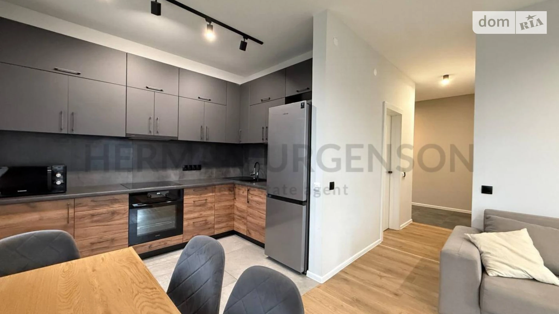 Продается 2-комнатная квартира 56 кв. м в Ужгороде, ул. Докучаева - фото 5