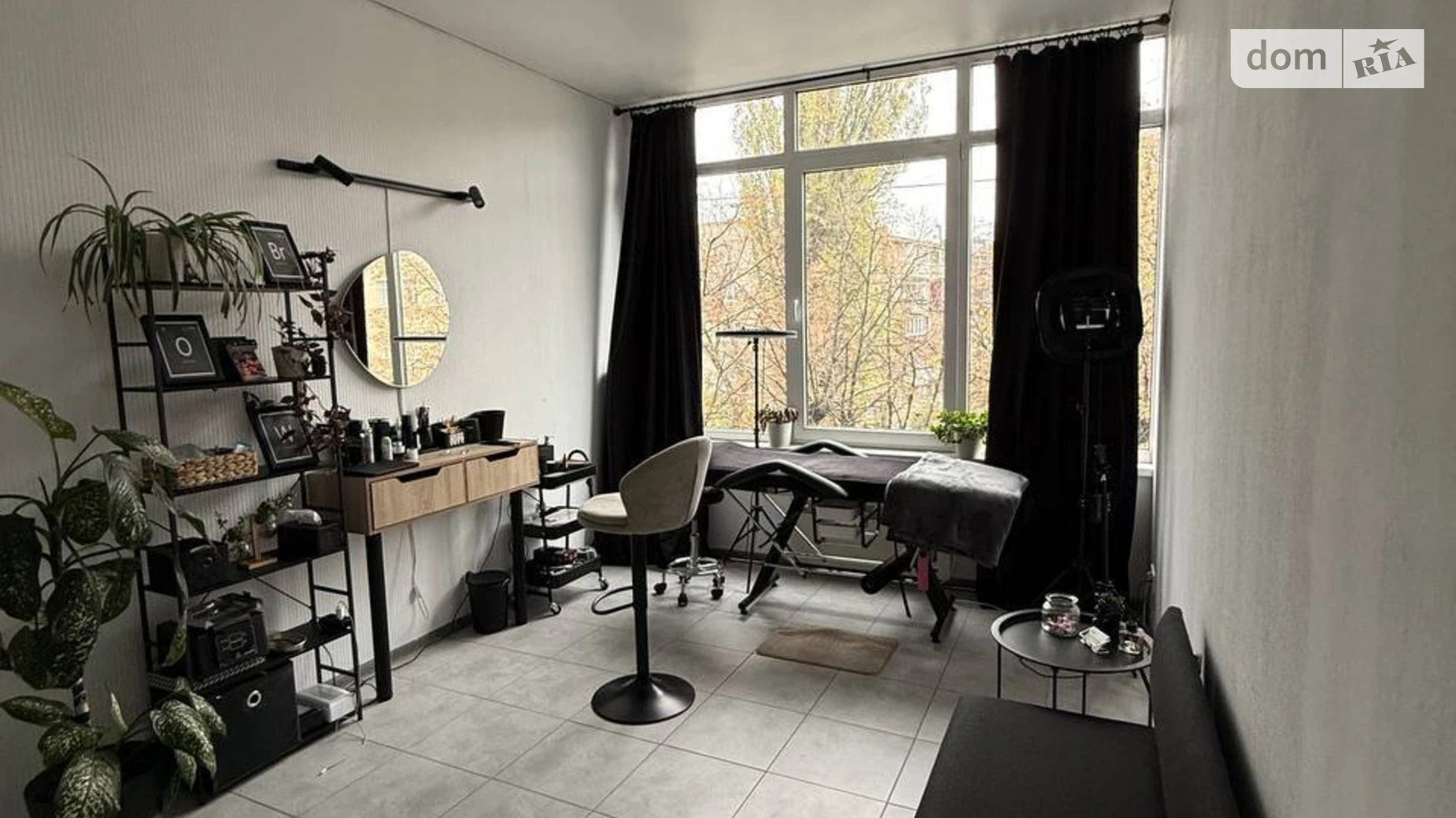 Сдается в аренду офис 15 кв. м в бизнес-центре, цена: 4500 грн - фото 2