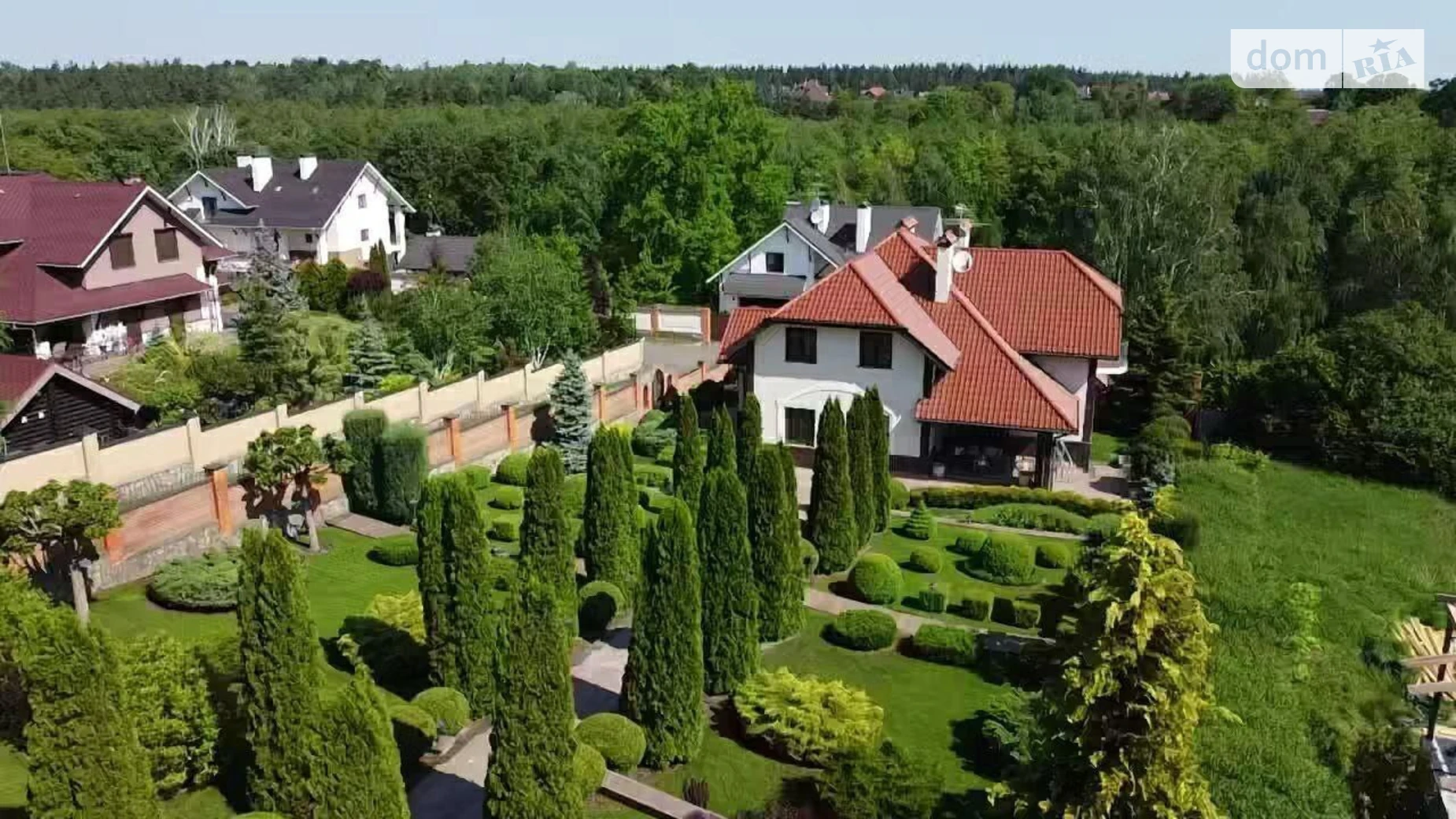 Продается дом на 2 этажа 363 кв. м с верандой, цена: 550000 $ - фото 2