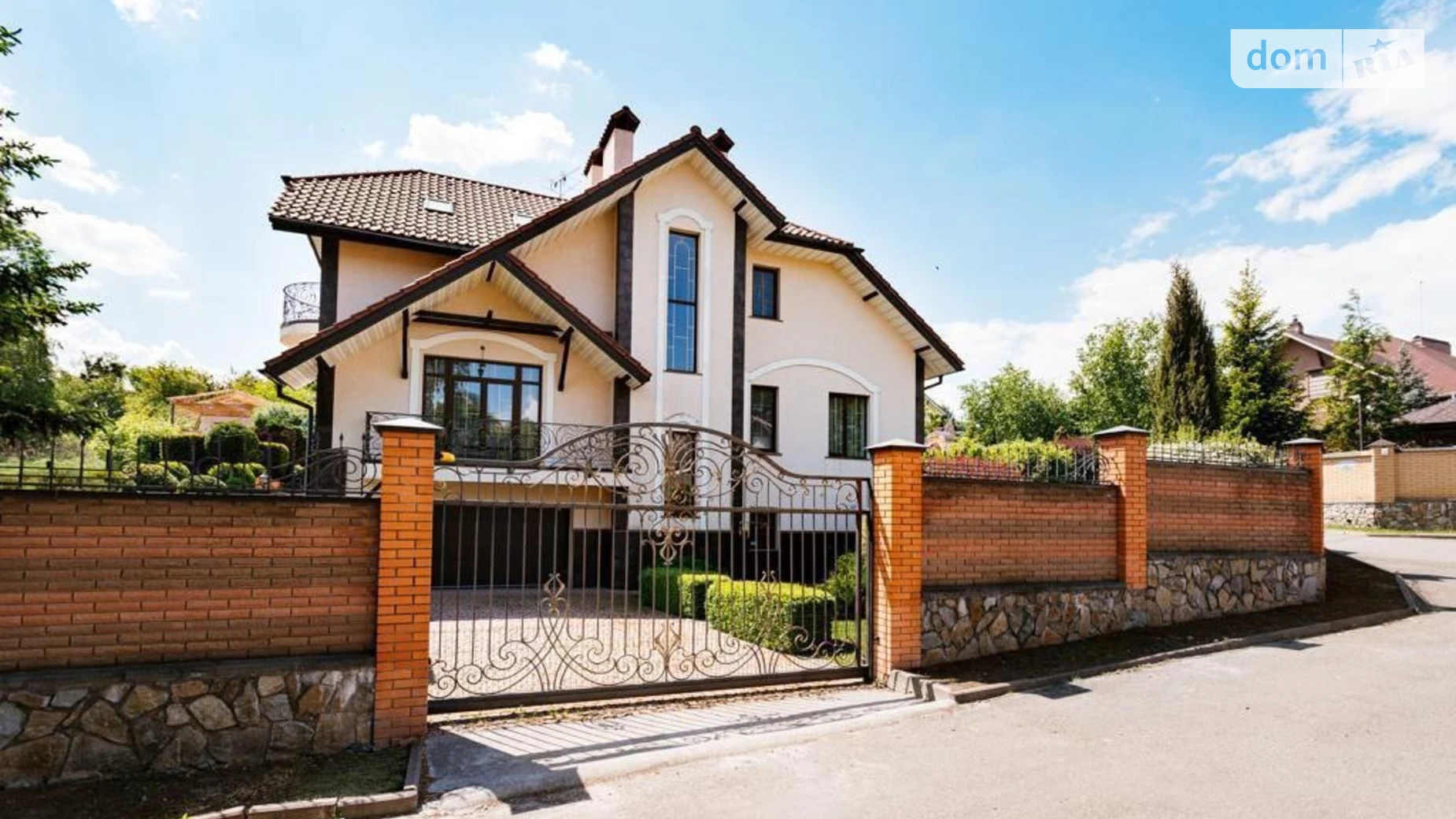 Продается дом на 2 этажа 363 кв. м с верандой, цена: 550000 $ - фото 3