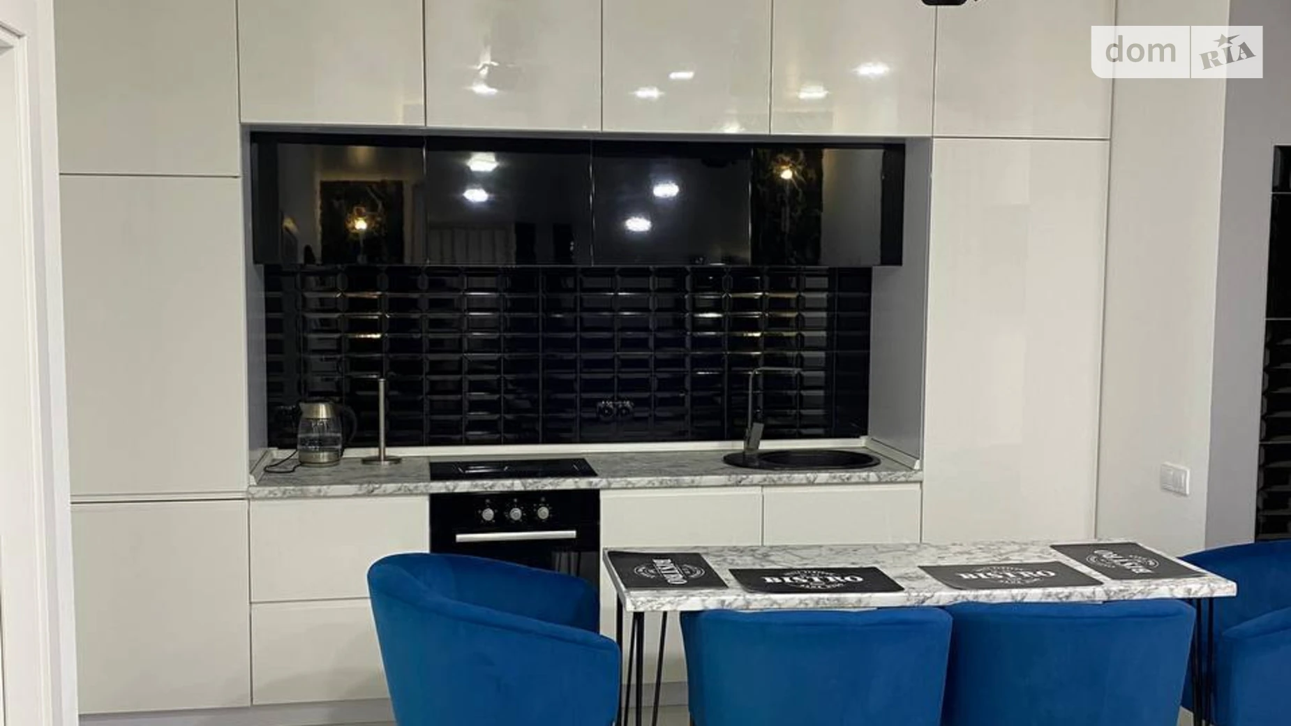 Сдается в аренду 1-комнатная квартира 72.2 кв. м в Днепре, ул. Вернадского Владимира, 29К - фото 4