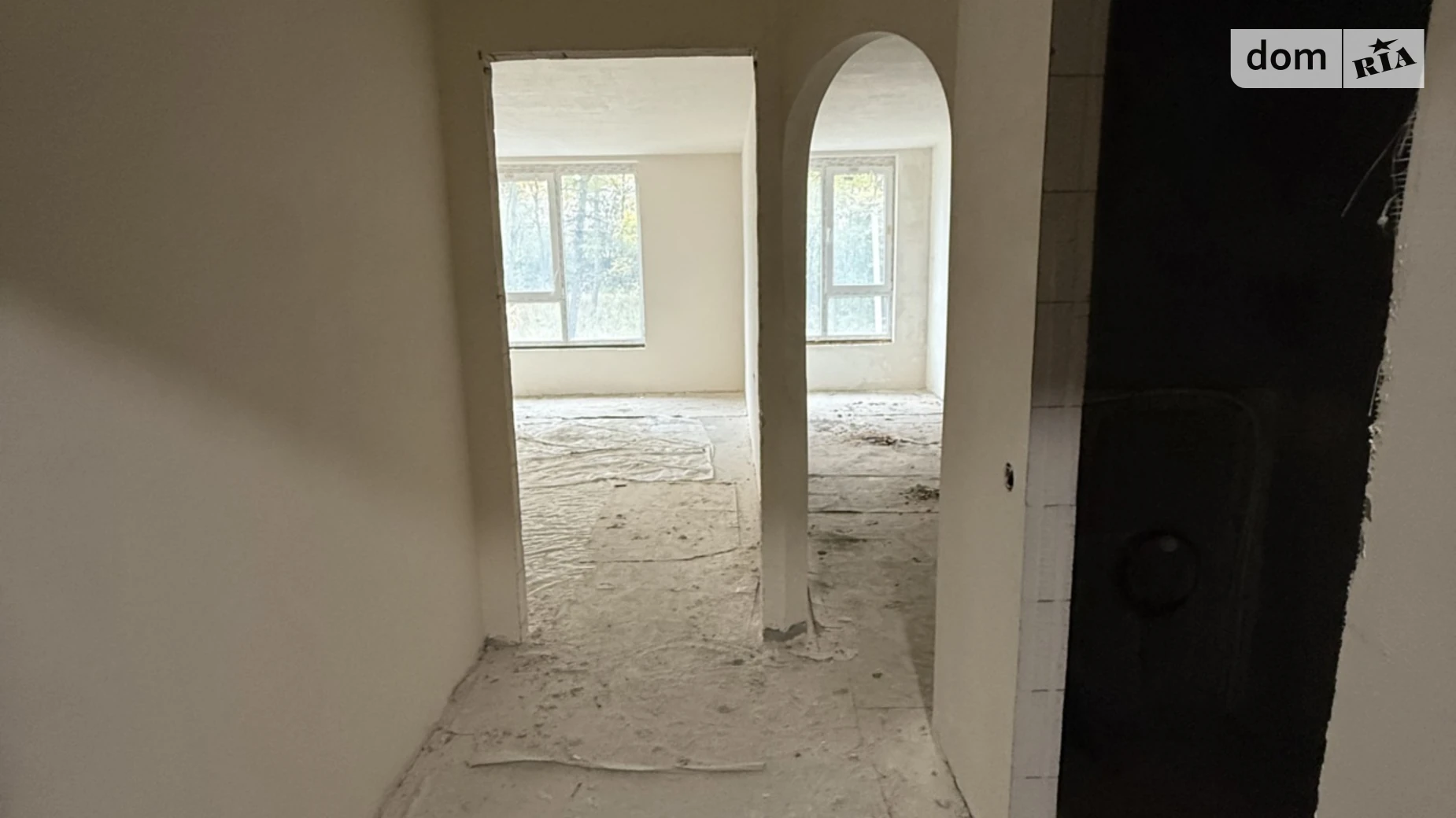 1-комнатная квартира 54 кв. м в Тернополе, ул. Черновецкая - фото 2