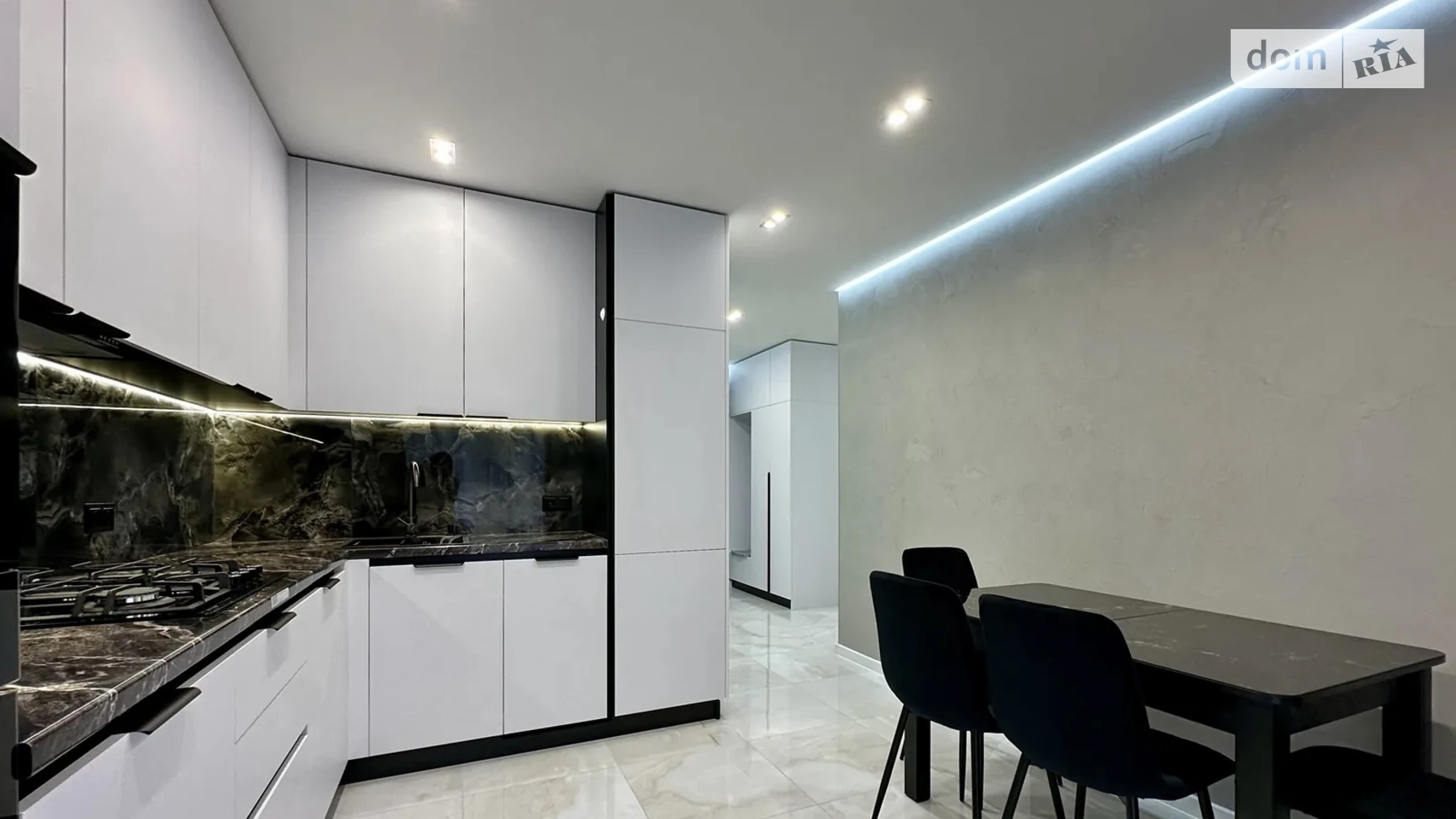 Сдается в аренду 1-комнатная квартира 43 кв. м в Ивано-Франковске, ул. Юліана Пелеша(Крайковского), 3 корпус 6 - фото 5