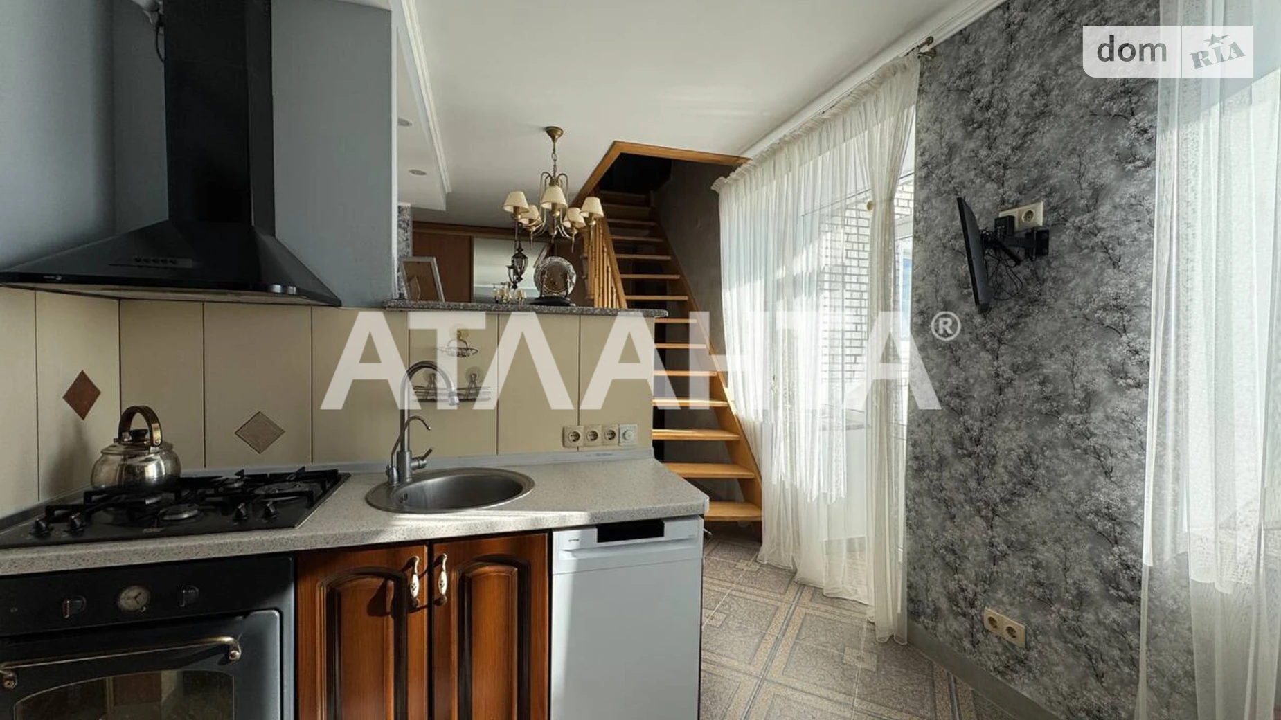 Продается 4-комнатная квартира 137.3 кв. м в Львове, ул. Зеленая - фото 3