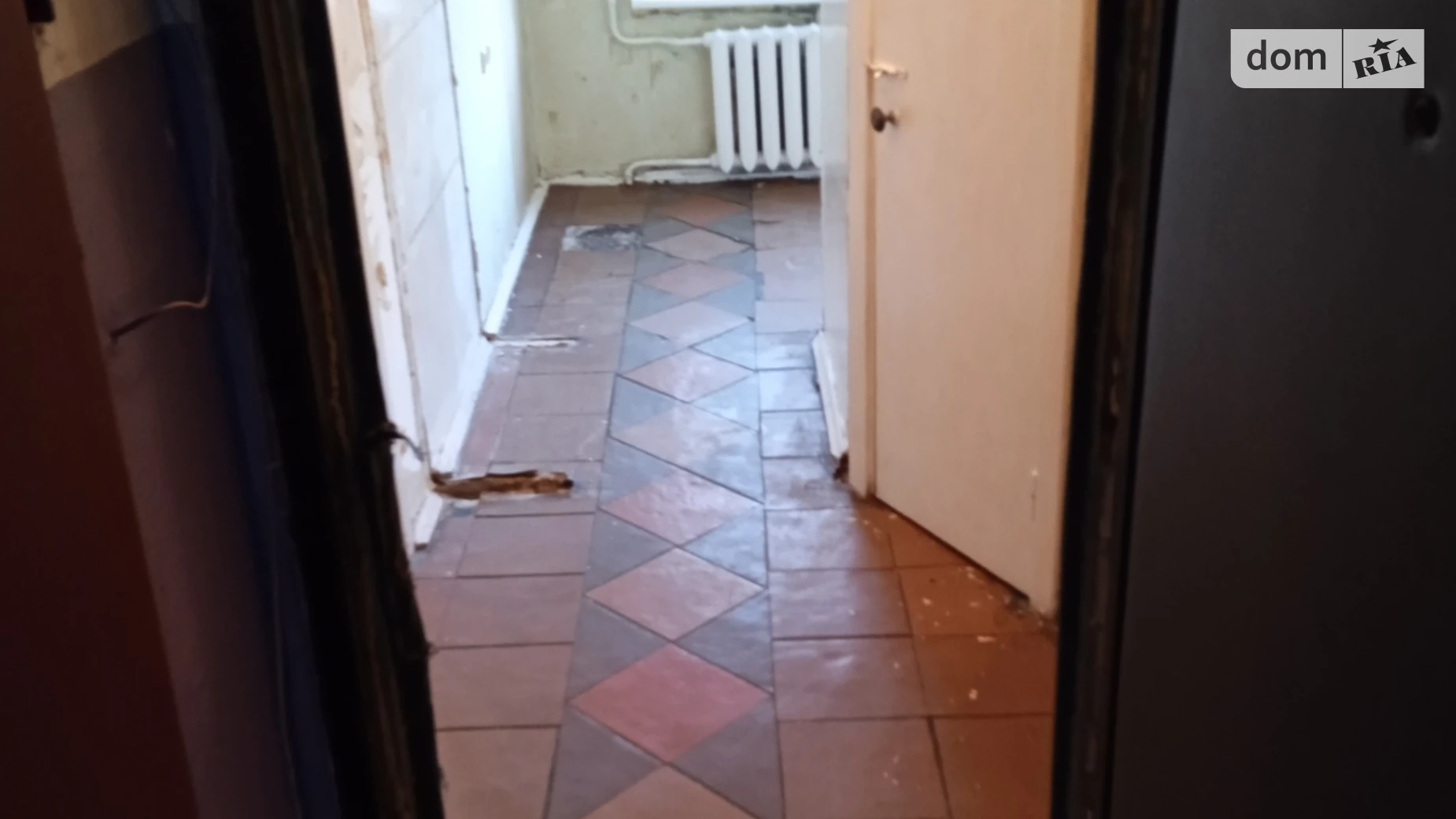 Продается 1-комнатная квартира 27 кв. м в Киеве, просп. Леся Курбаса(50-летия Октября), 2/13 - фото 2