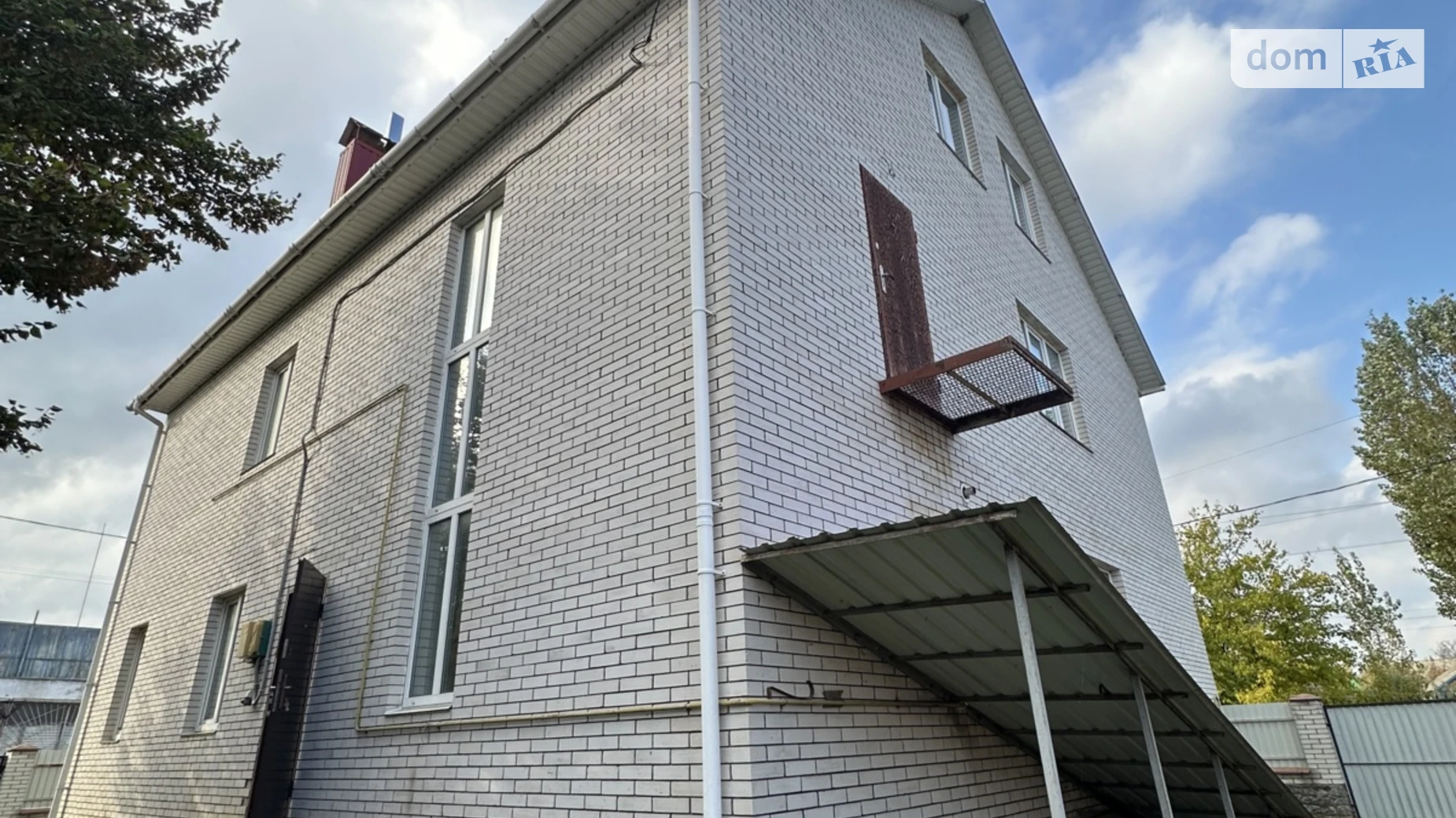 Продается дом на 2 этажа 320 кв. м с балконом, цена: 95000 $ - фото 4