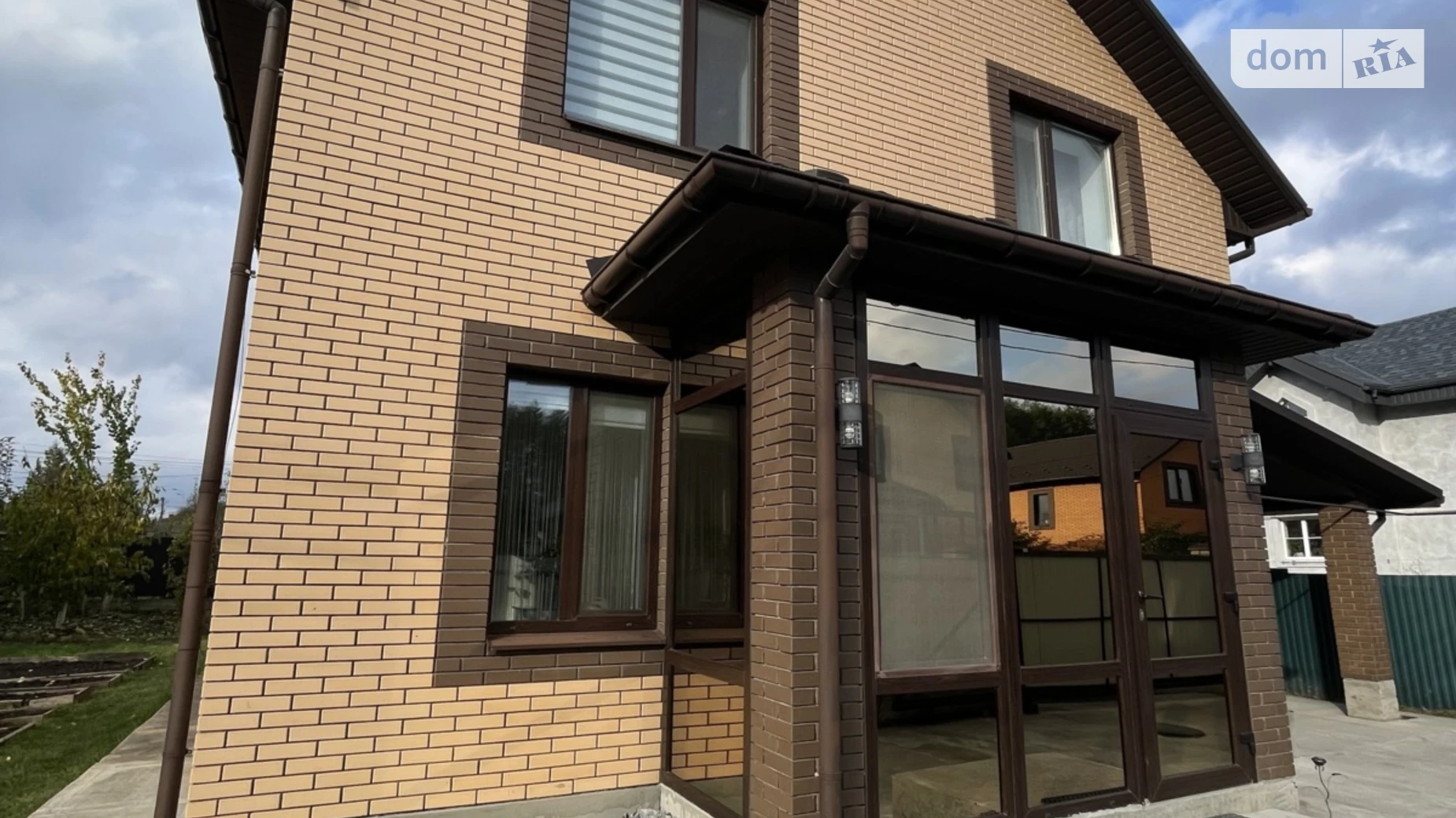 Сдается в аренду дом на 2 этажа 120 кв. м с бассейном, цена: 42000 грн - фото 2