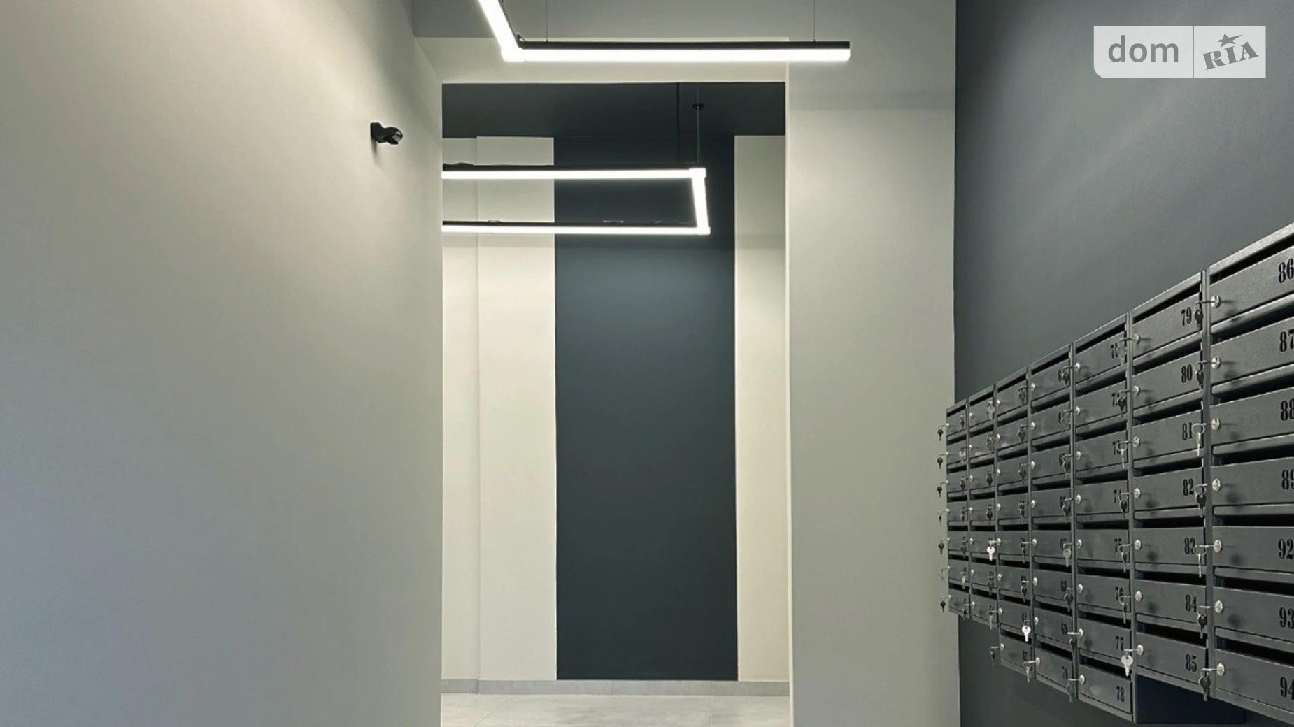 Продается офис 310 кв. м в бизнес-центре, цена: 304858 $ - фото 5
