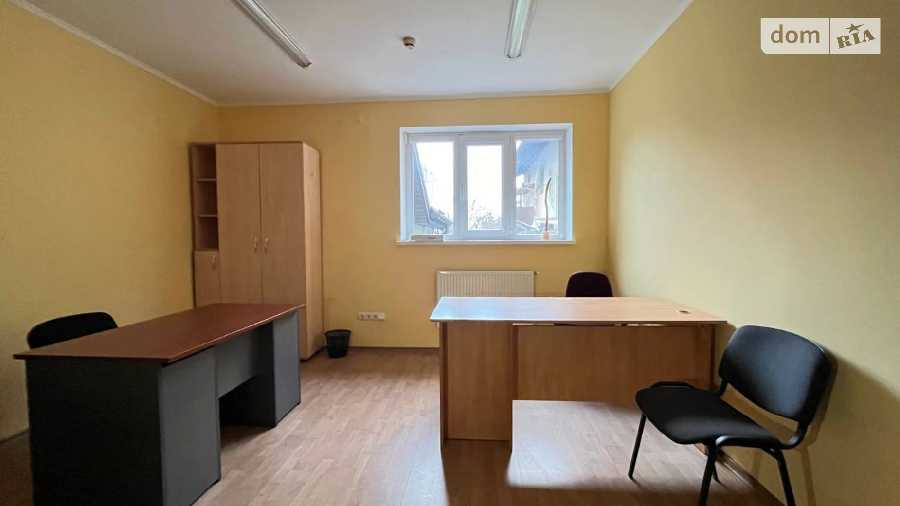 Сдается в аренду офис 200 кв. м в бизнес-центре, цена: 1500 $ - фото 2