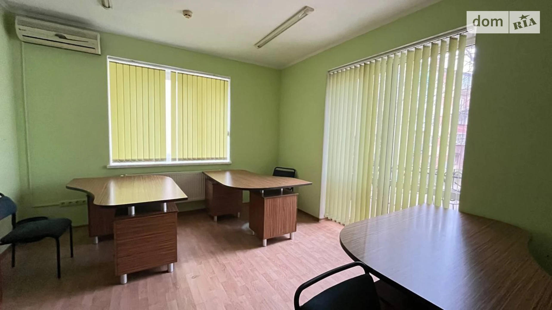 Сдается в аренду офис 200 кв. м в бизнес-центре, цена: 1500 $ - фото 4