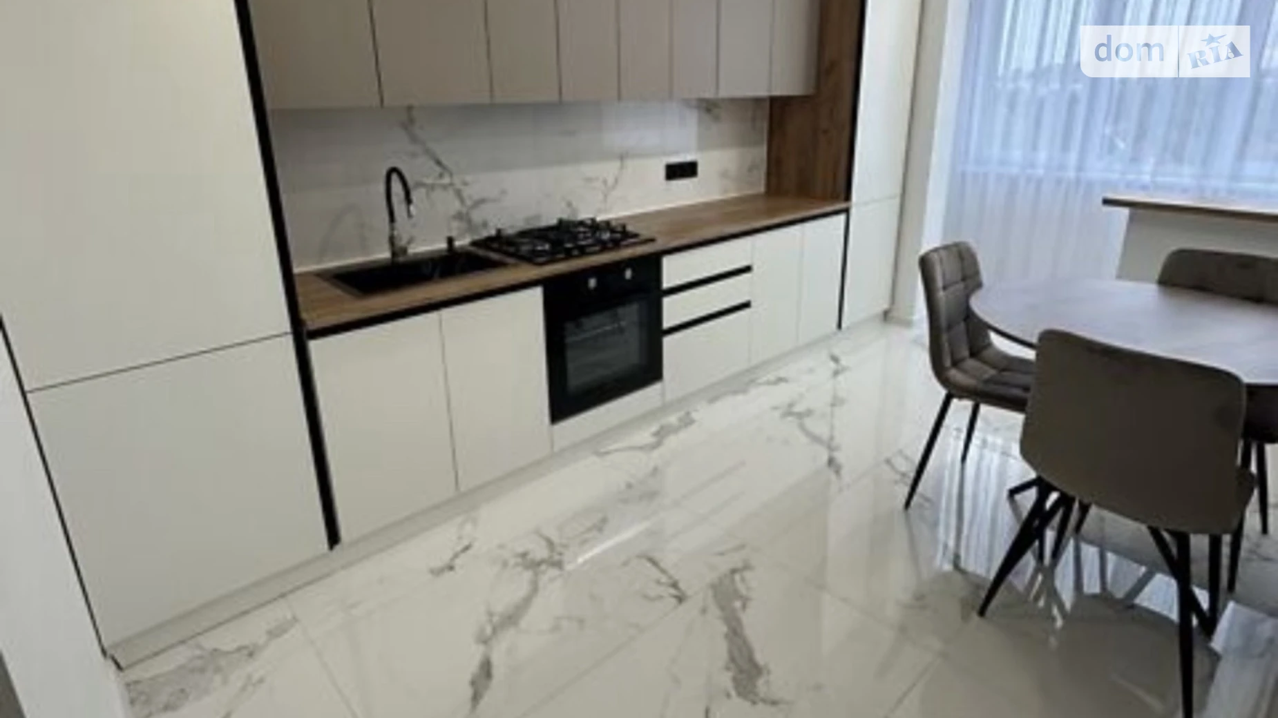 2-комнатная квартира 55 кв. м в Тернополе, ул. Смакулы, 7 - фото 3