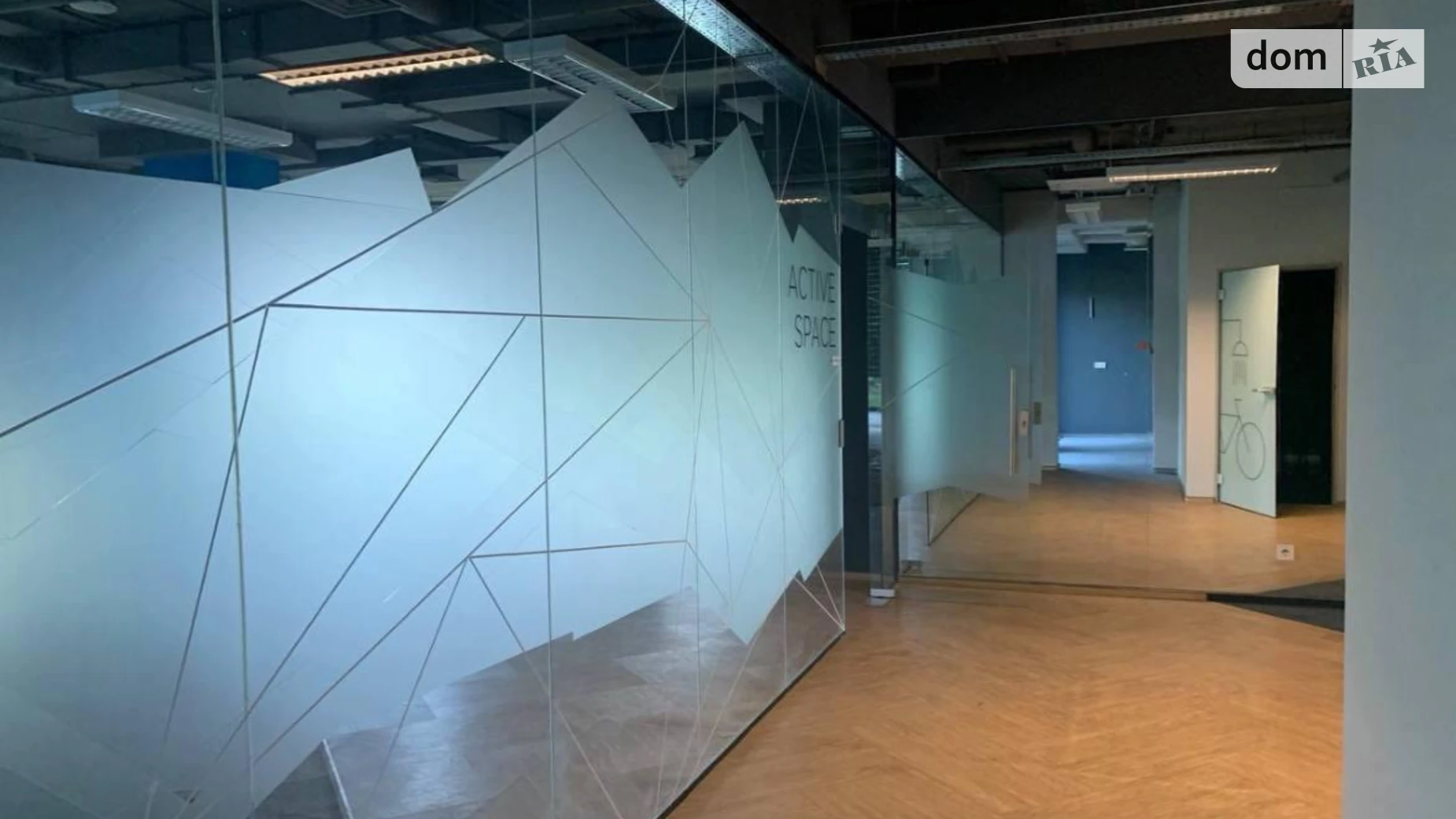 Здається в оренду офіс 489 кв. м в бізнес-центрі, цена: 11247 $ - фото 2