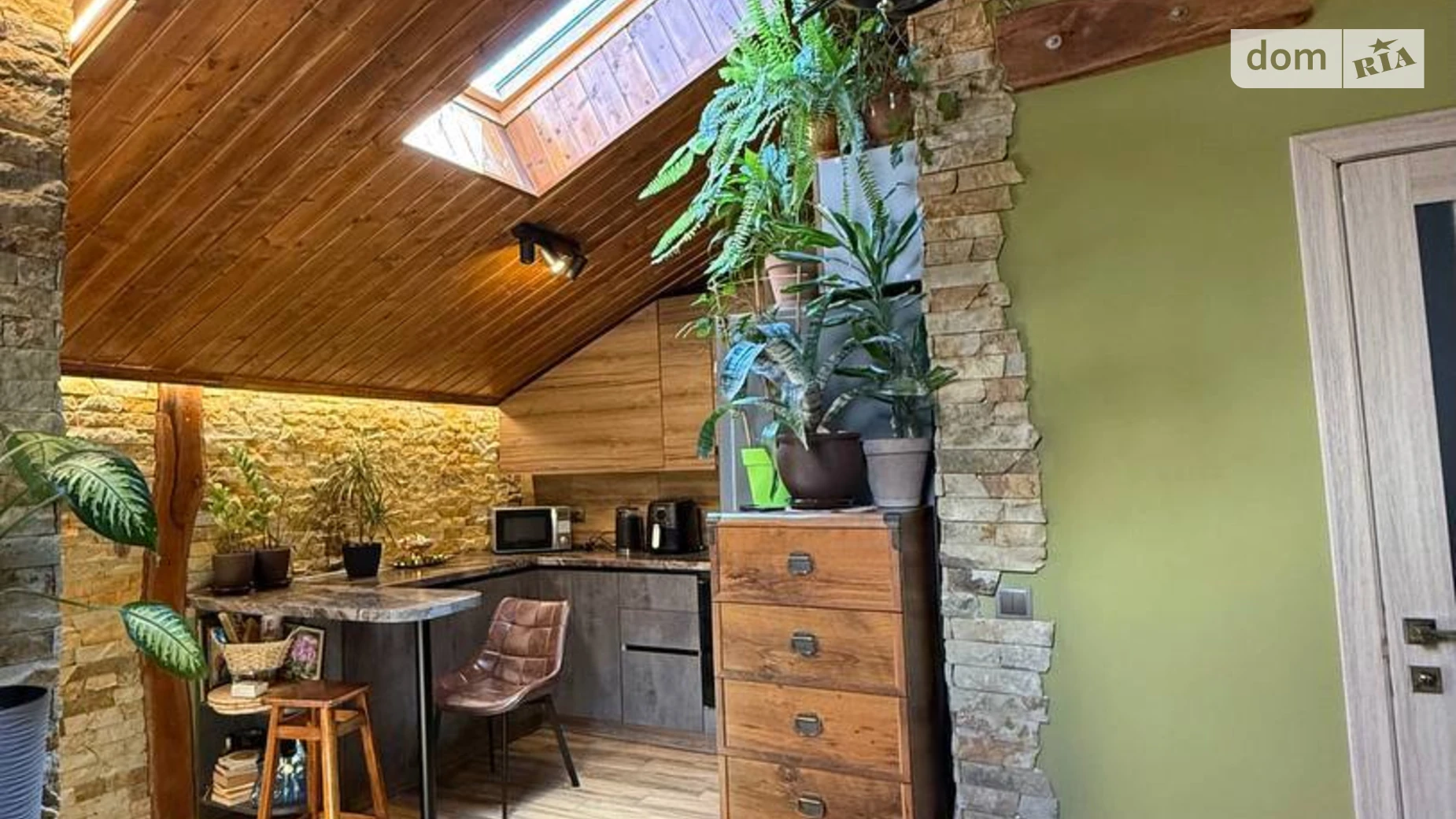 Продается 1-комнатная квартира 47 кв. м в Ужгороде, ул. Университетская, 12 - фото 5