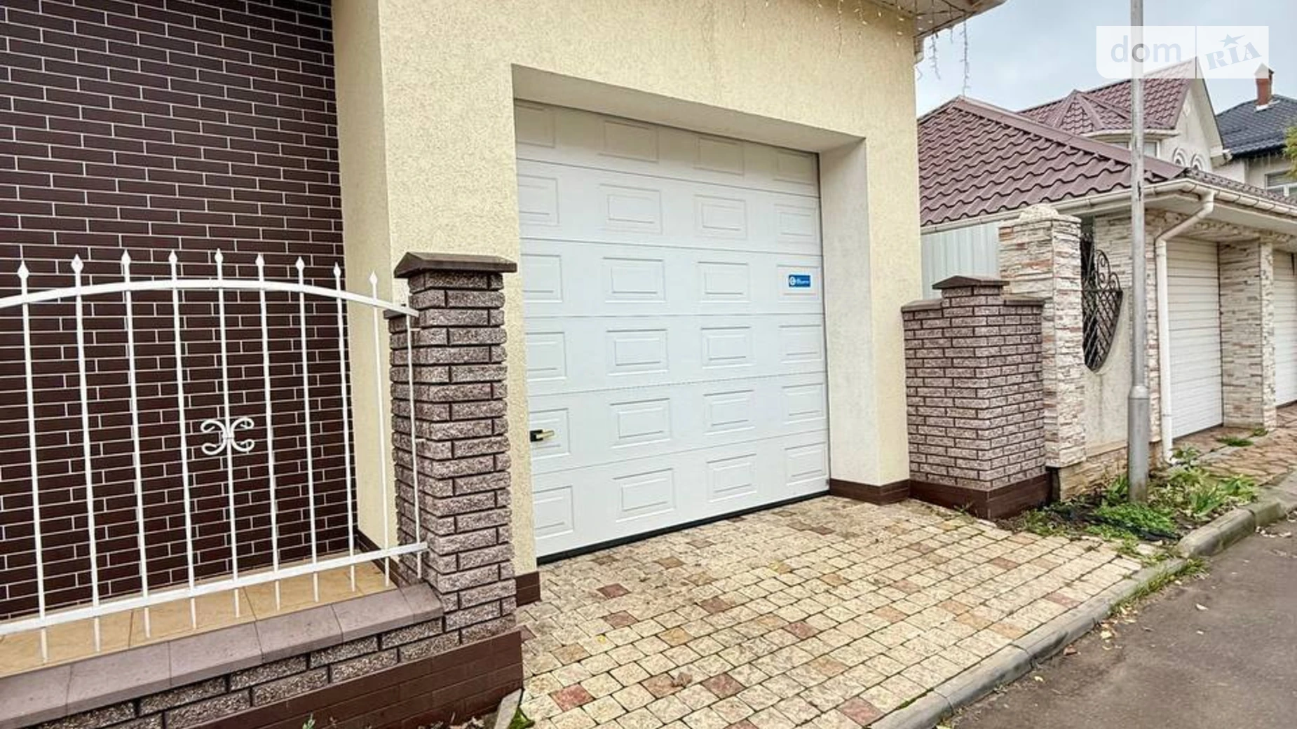 Продается дом на 2 этажа 165 кв. м с мансардой, цена: 182000 $ - фото 2