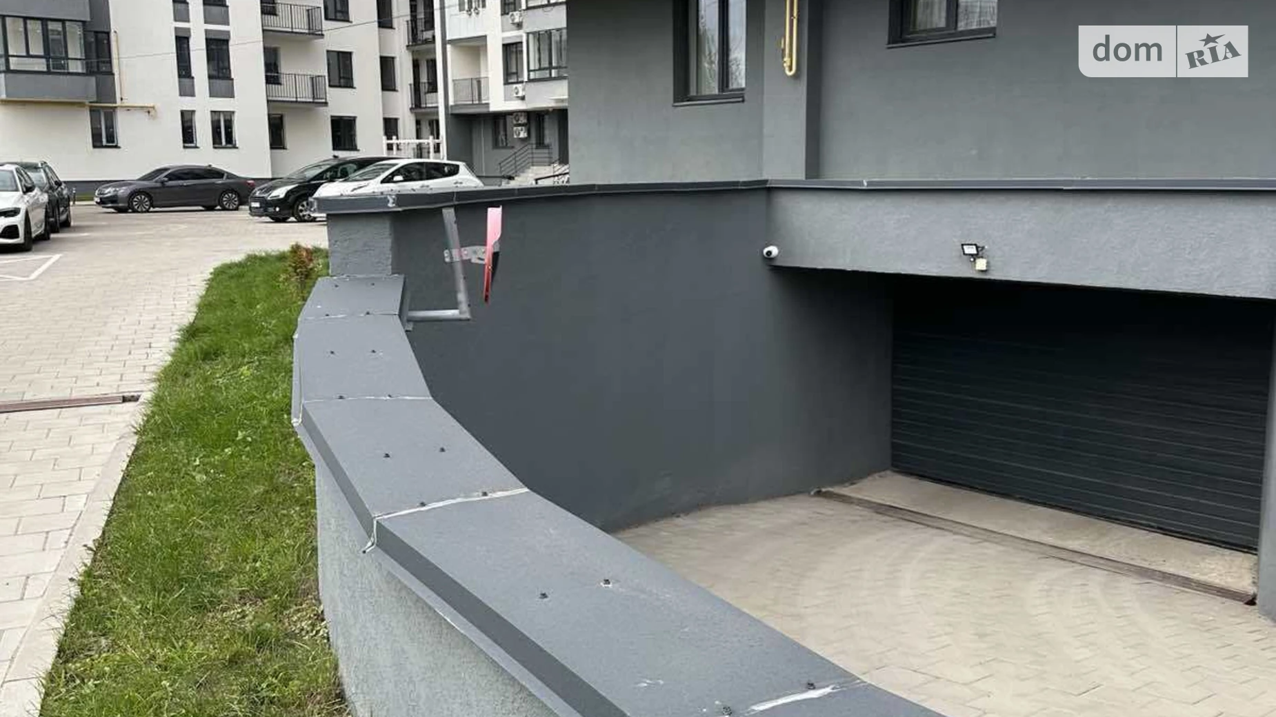 Продається 1-кімнатна квартира 48 кв. м у Львові, вул. Довга - фото 2