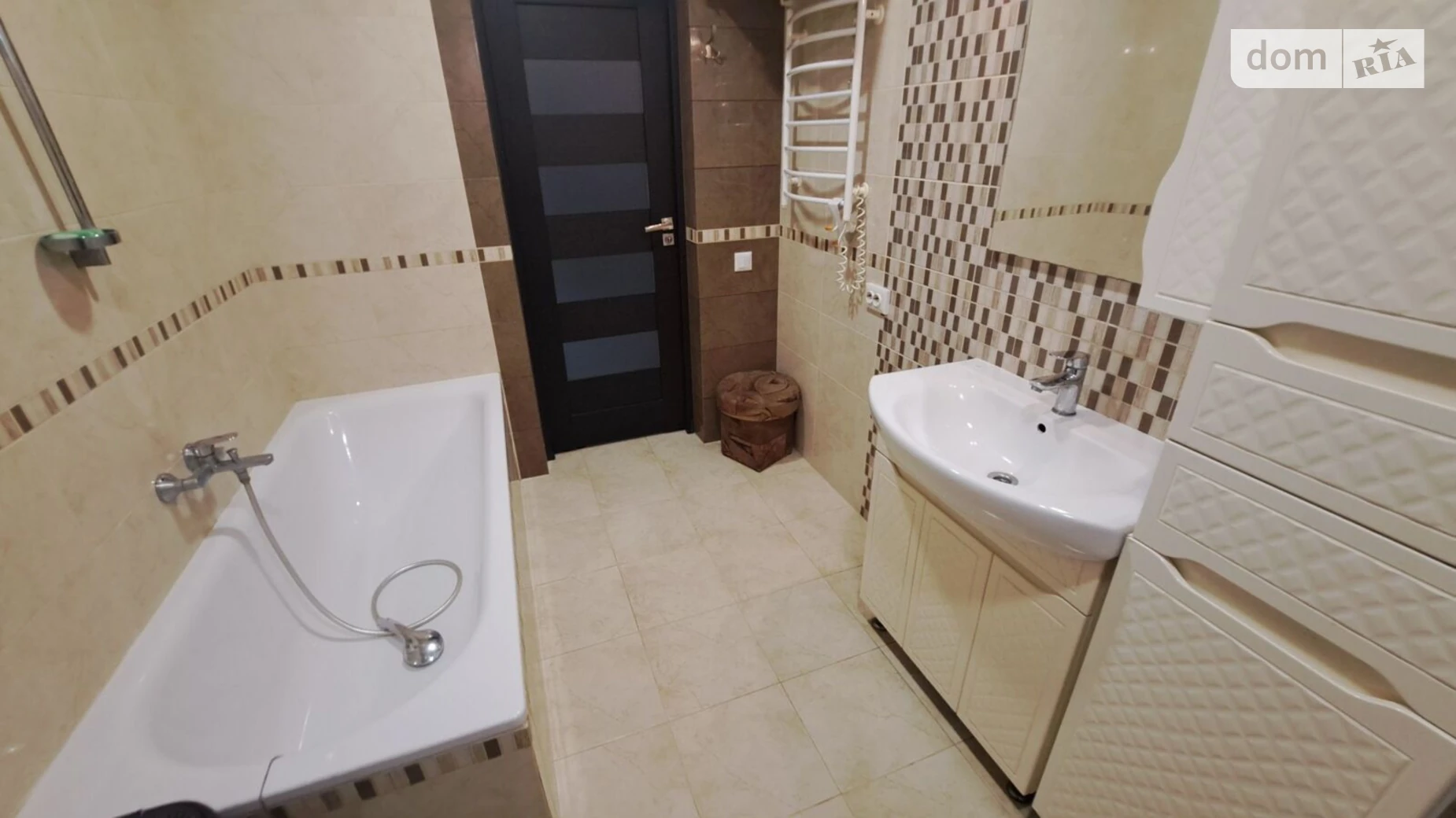 Продается одноэтажный дом 100 кв. м с террасой, цена: 125000 $ - фото 4