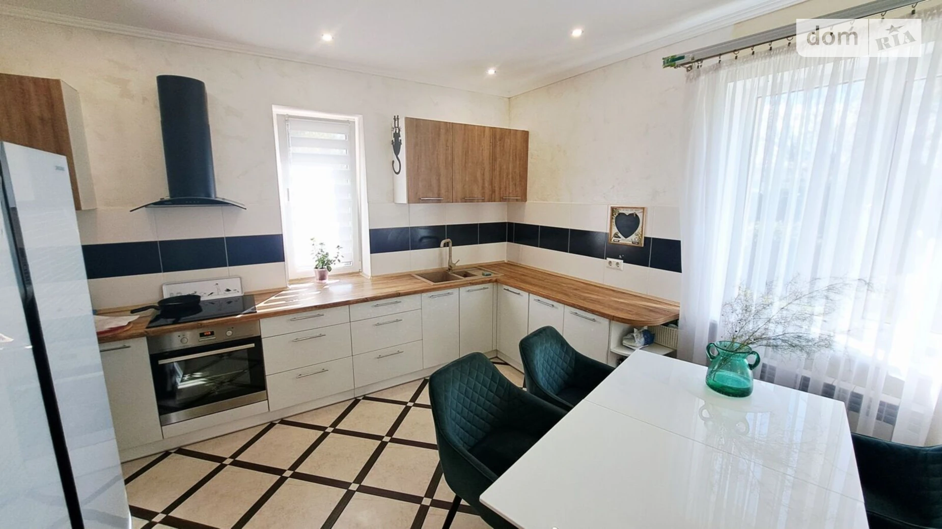 Продается одноэтажный дом 100 кв. м с террасой, цена: 125000 $ - фото 5