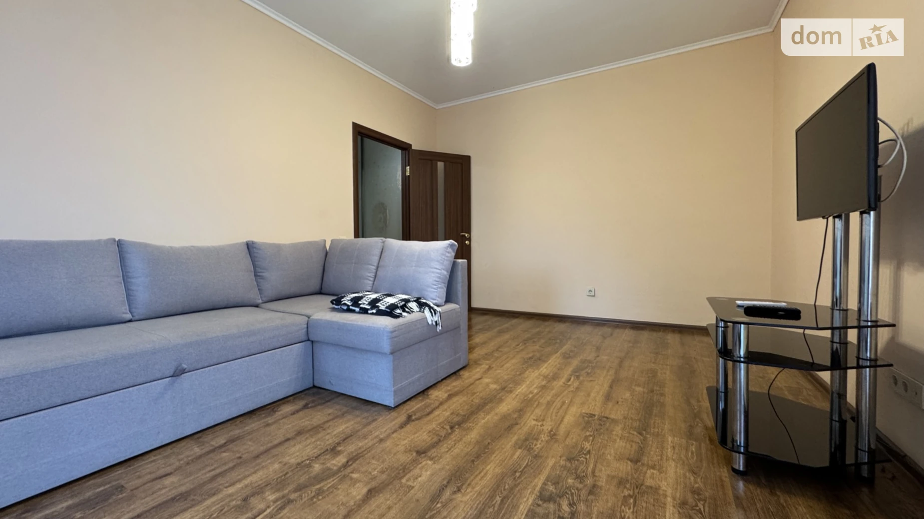 Продается 1-комнатная квартира 43.4 кв. м в Киеве, ул. Регенераторная, 4 корпус 1 - фото 4