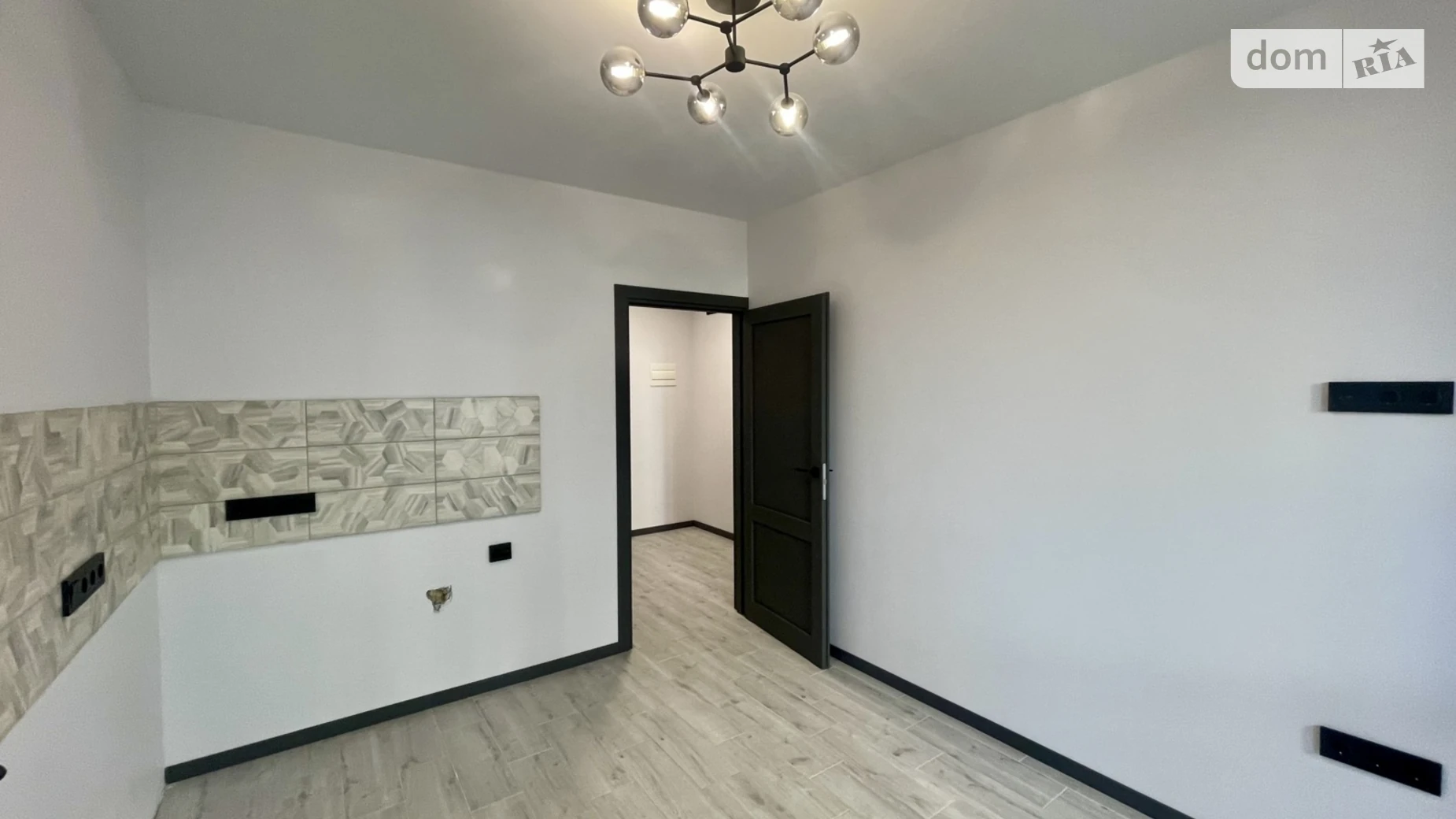 Продається 1-кімнатна квартира 38 кв. м у Харкові, вул. Полтавський Шлях, 184А корпус 8 - фото 5