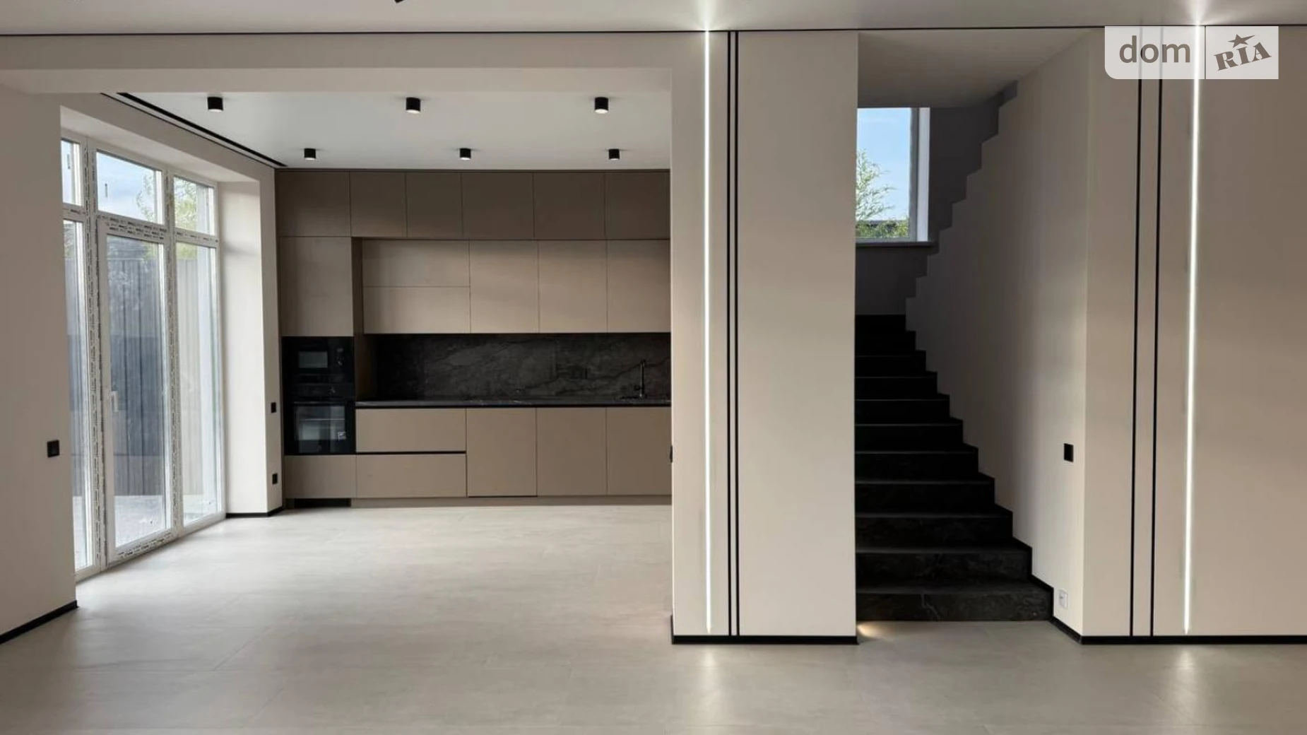 Продается дом на 2 этажа 140 кв. м с мансардой, цена: 265000 $ - фото 3