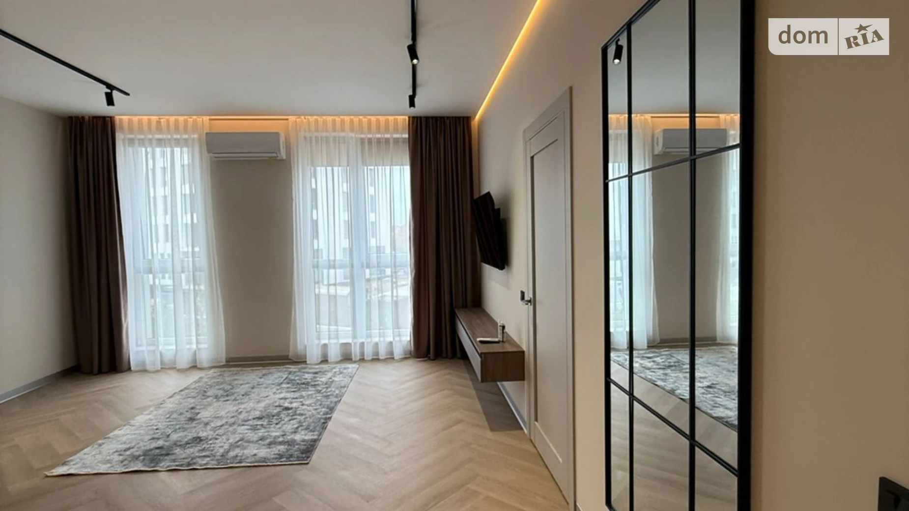 Продається 1-кімнатна квартира 45 кв. м у Минаї, вул. Августина Волошина - фото 2