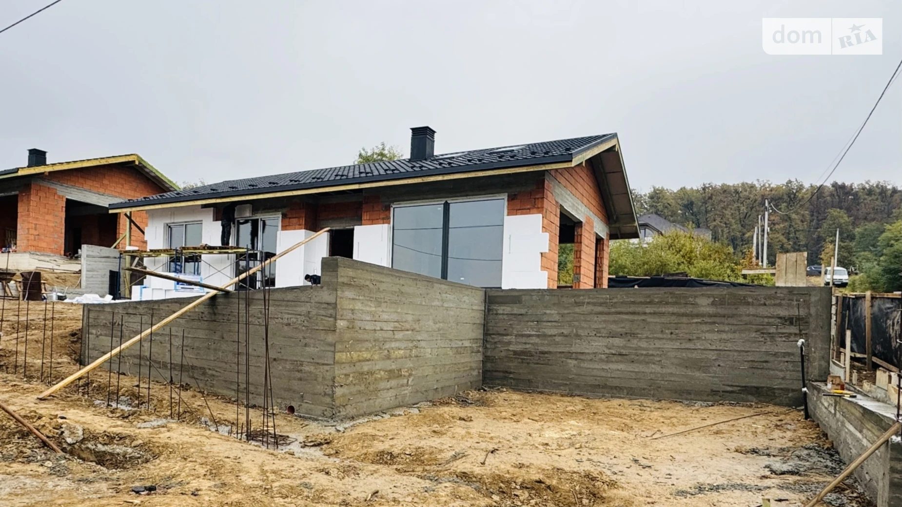 Продается одноэтажный дом 147 кв. м с беседкой, цена: 148000 $ - фото 2