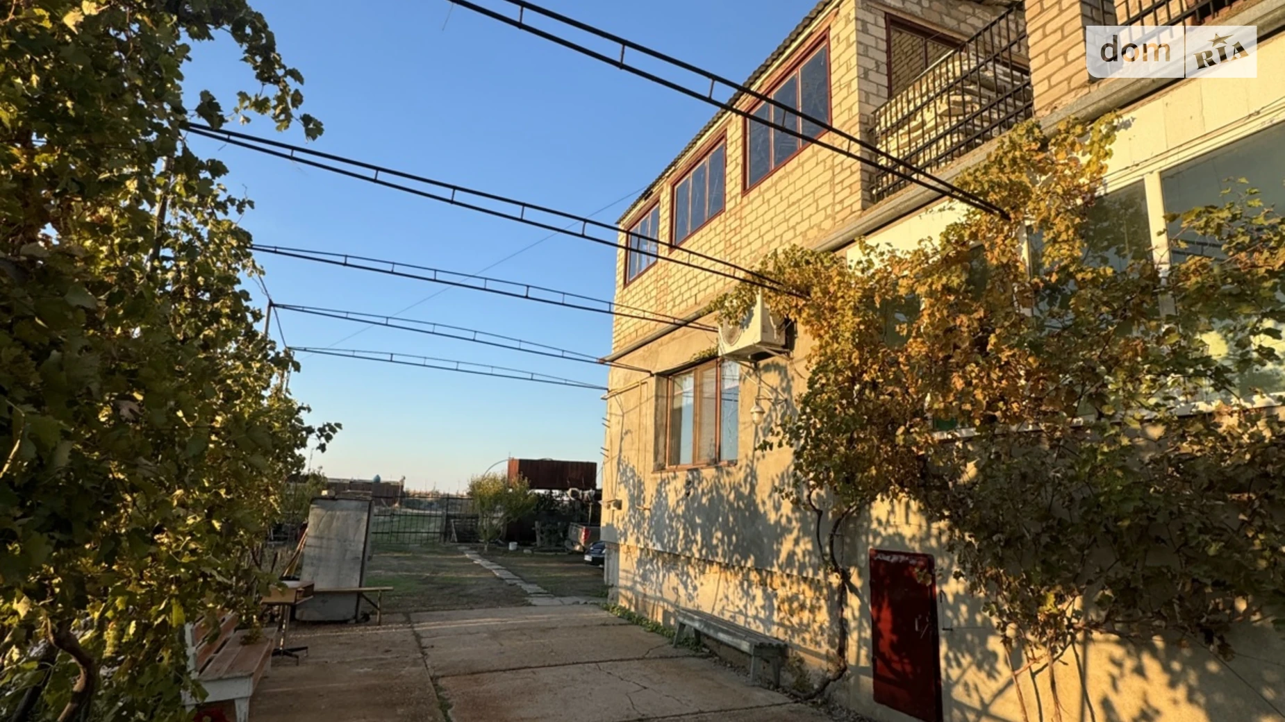 Продается дом на 2 этажа 359.1 кв. м с мансардой, цена: 75000 $ - фото 2