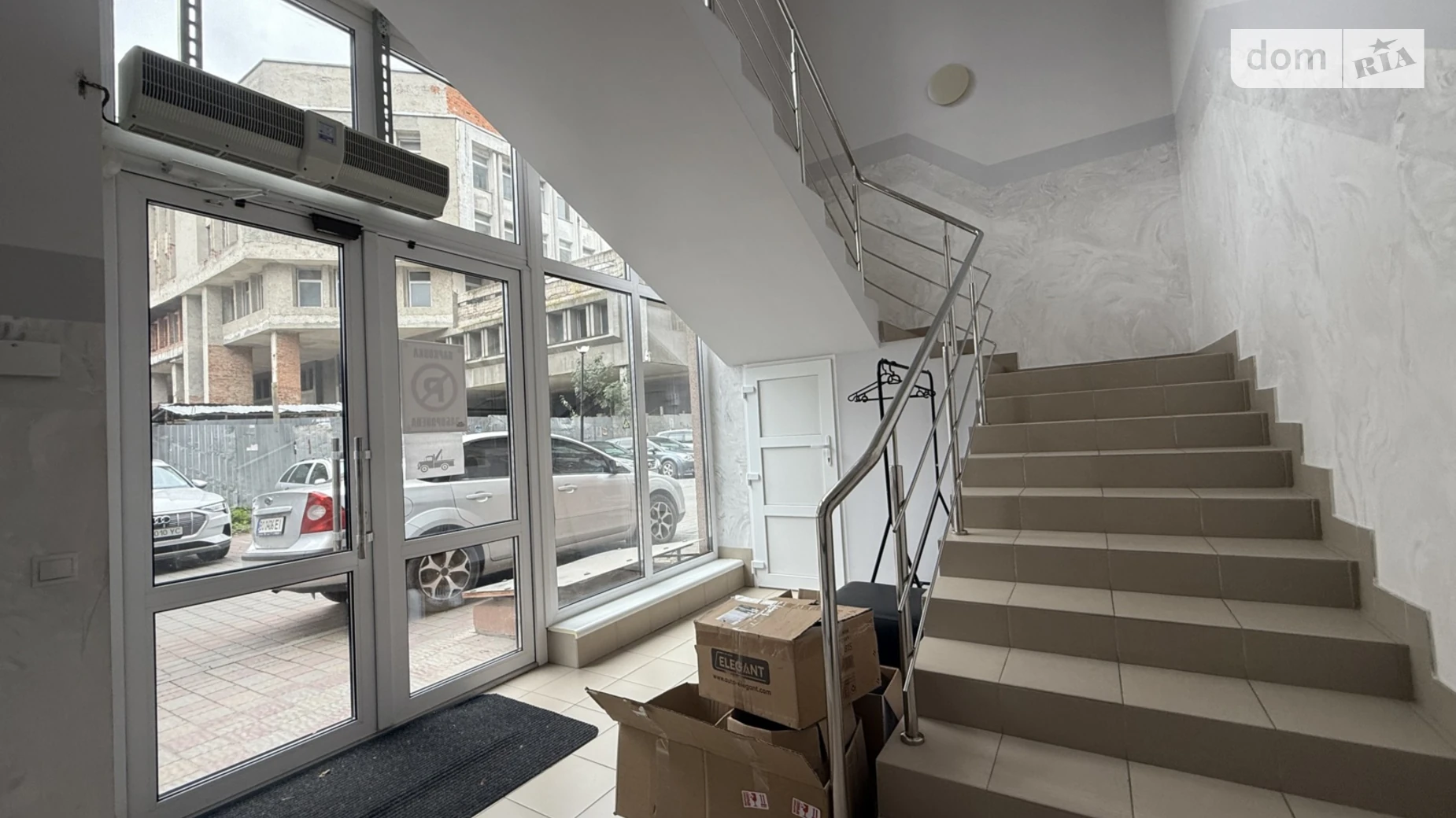 Здається в оренду приміщення вільного призначення 153 кв. м в 9-поверховій будівлі, цена: 1500 $ - фото 3