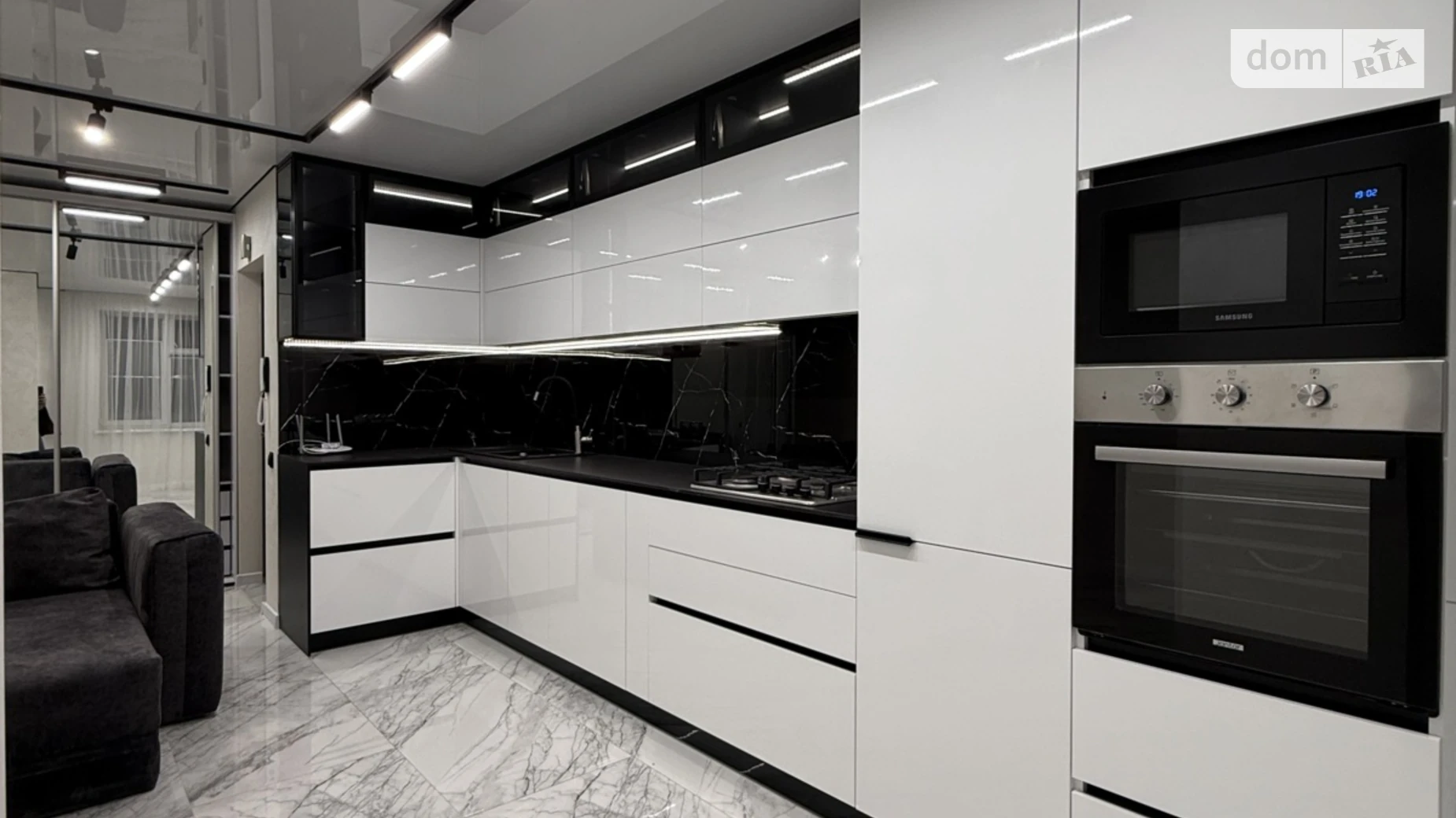 2-комнатная квартира 85 кв. м в Тернополе, ул. Микулинецкая - фото 2