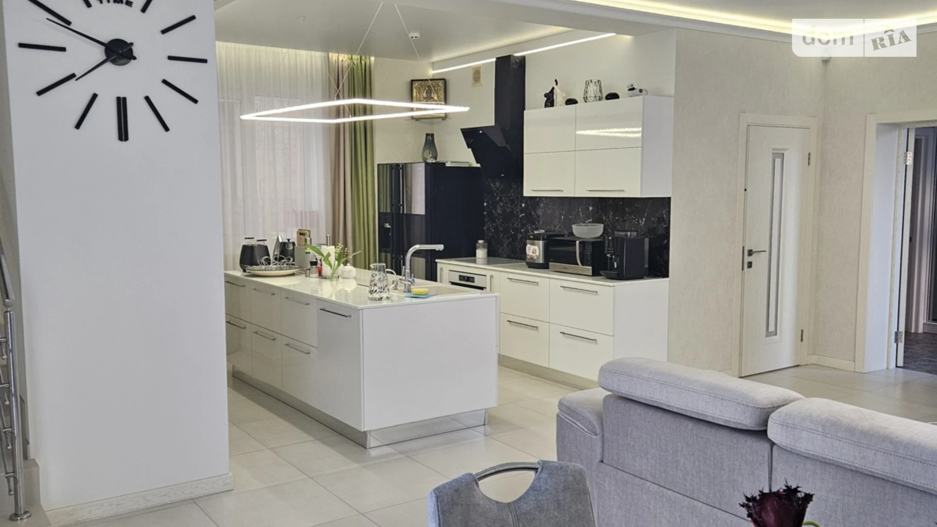 Продается дом на 2 этажа 190 кв. м с участком, цена: 340000 $ - фото 3